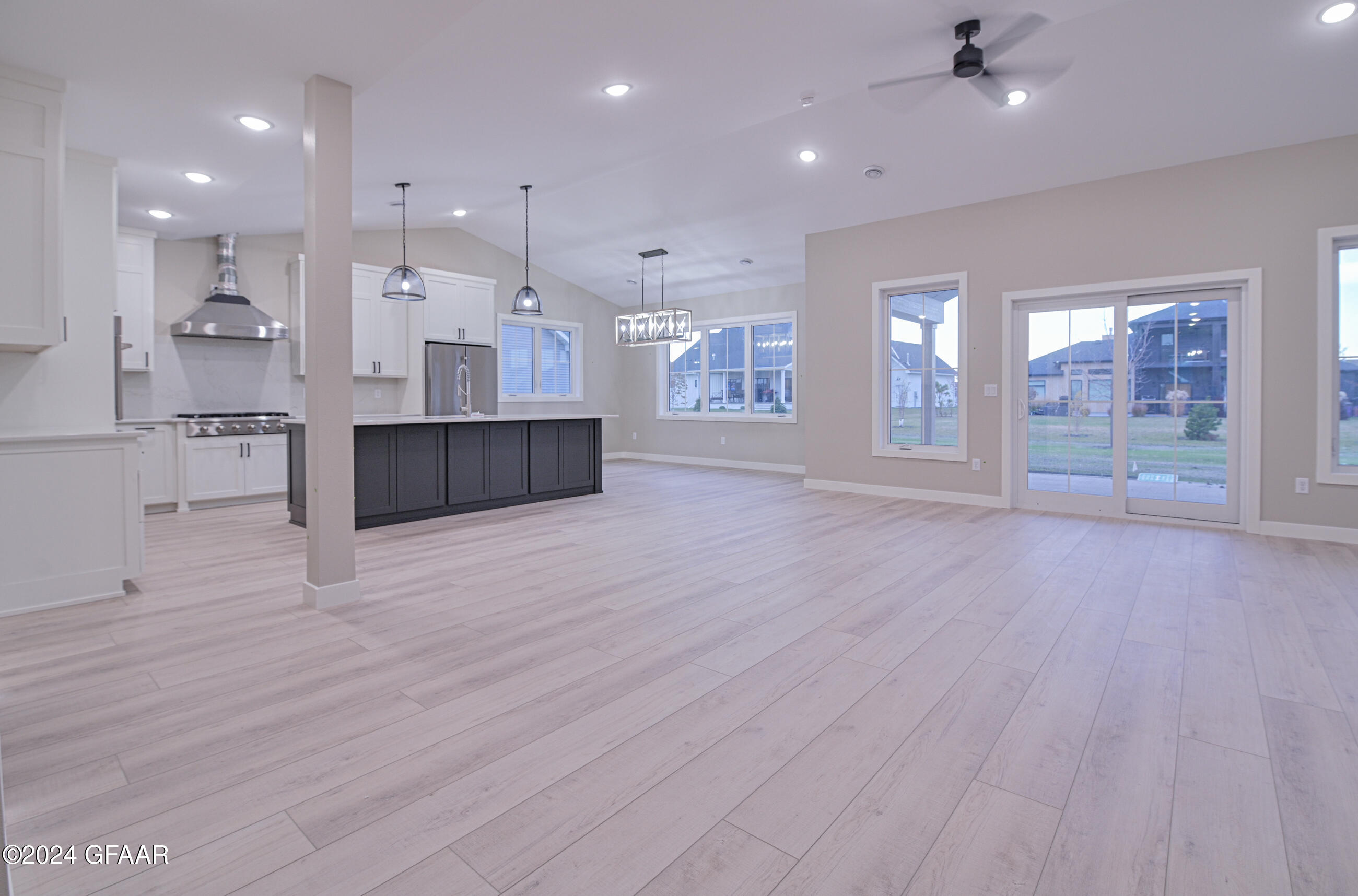 5943 SYLVIA Circle