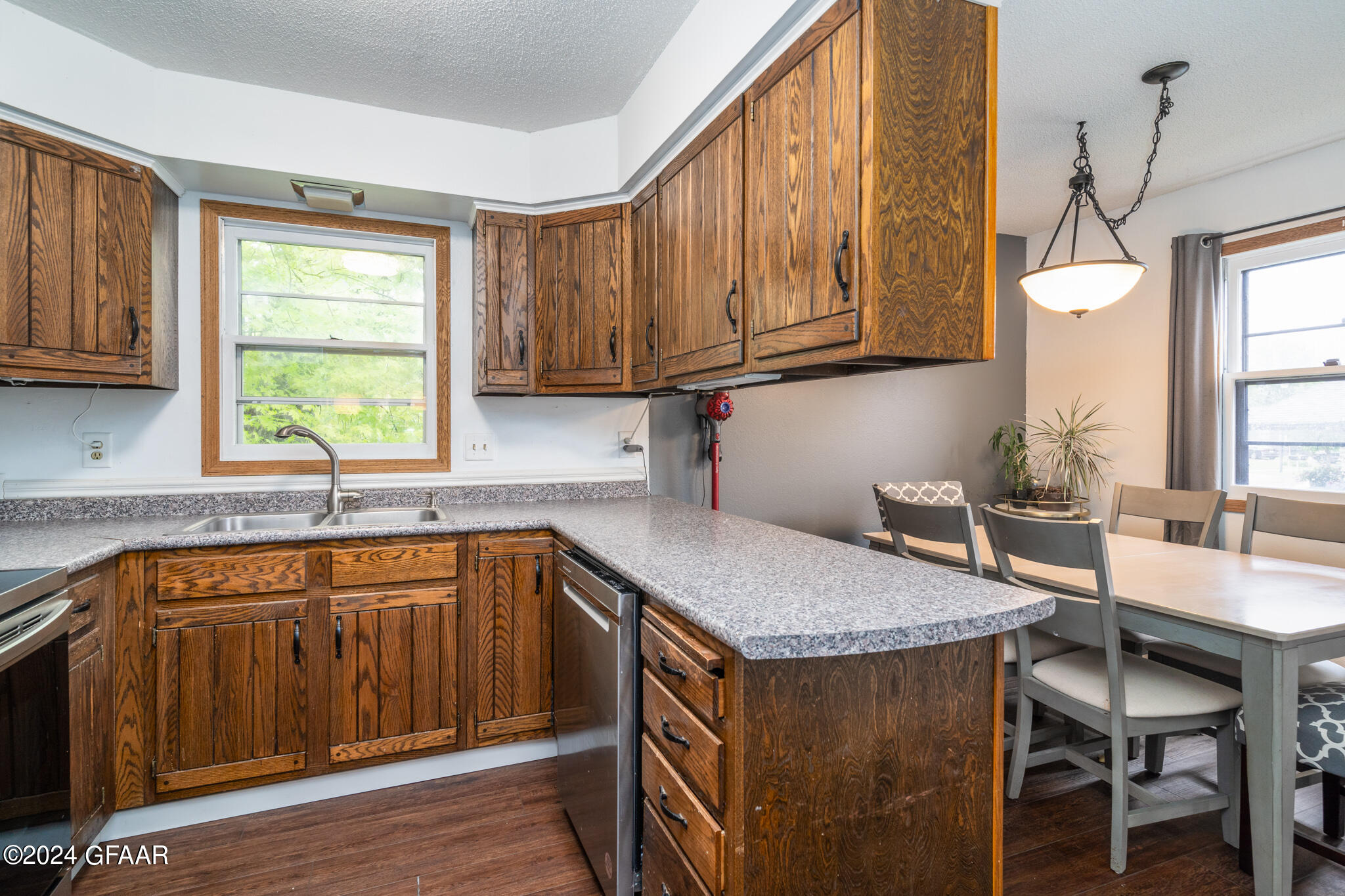 1401 RIDER Road