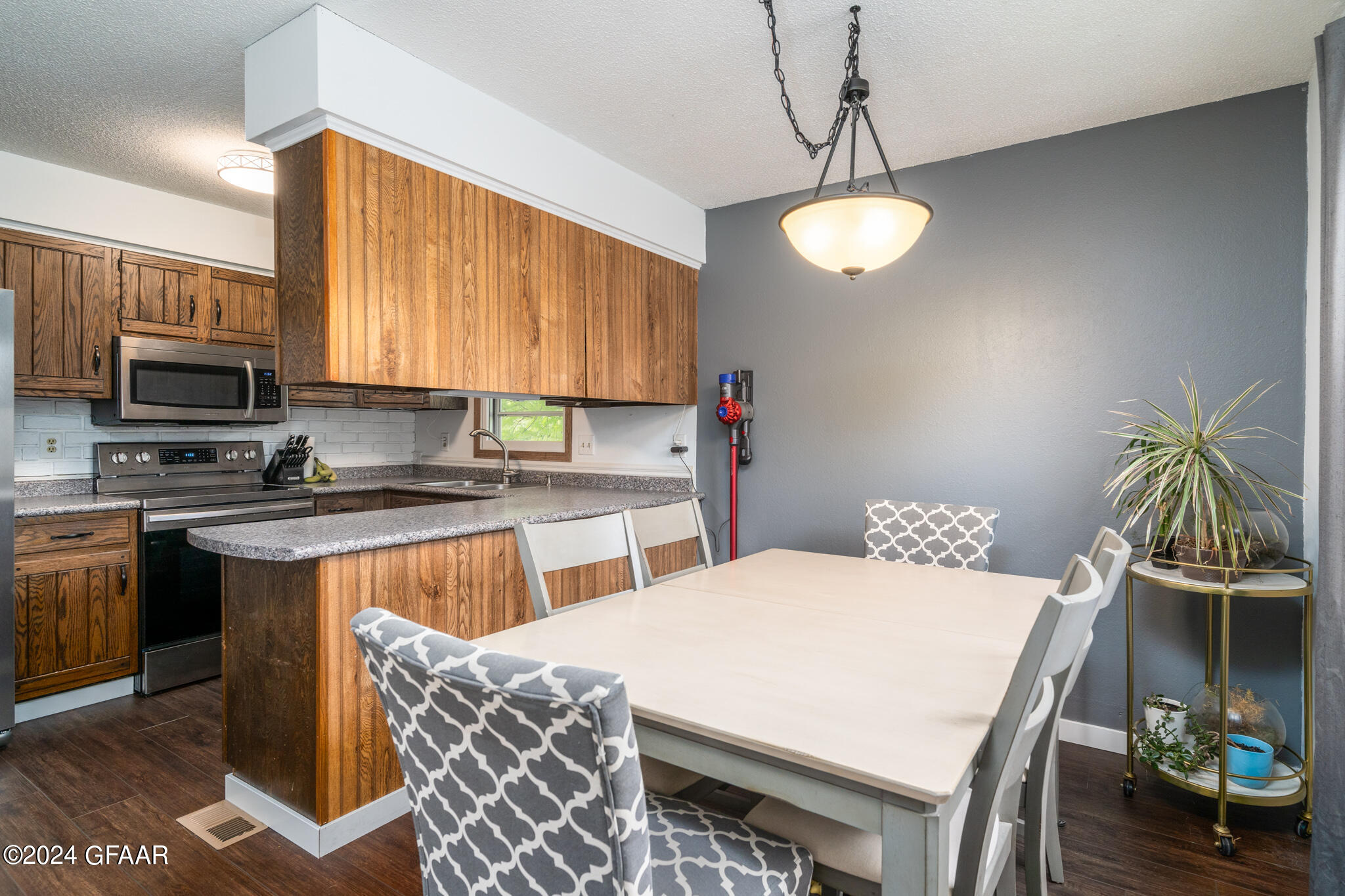 1401 RIDER Road