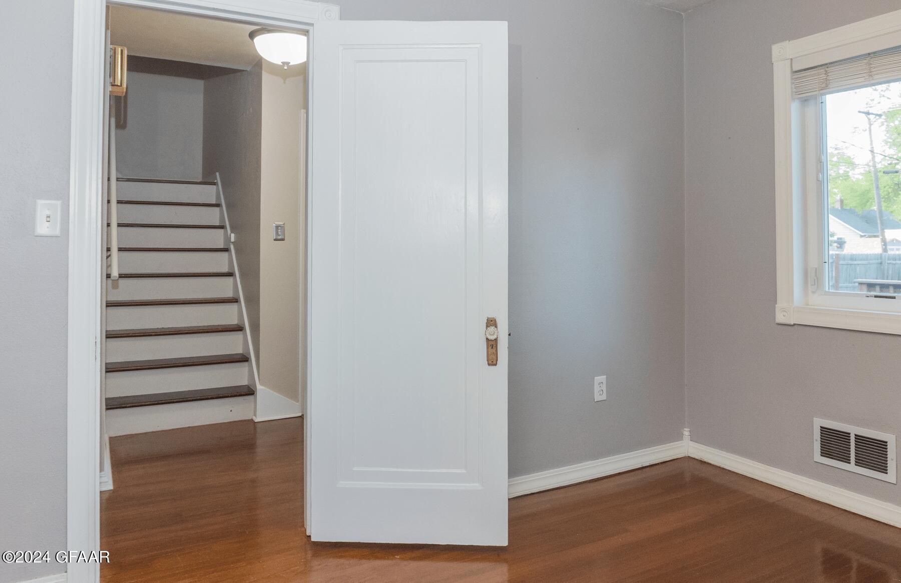 1405 WALNUT Street