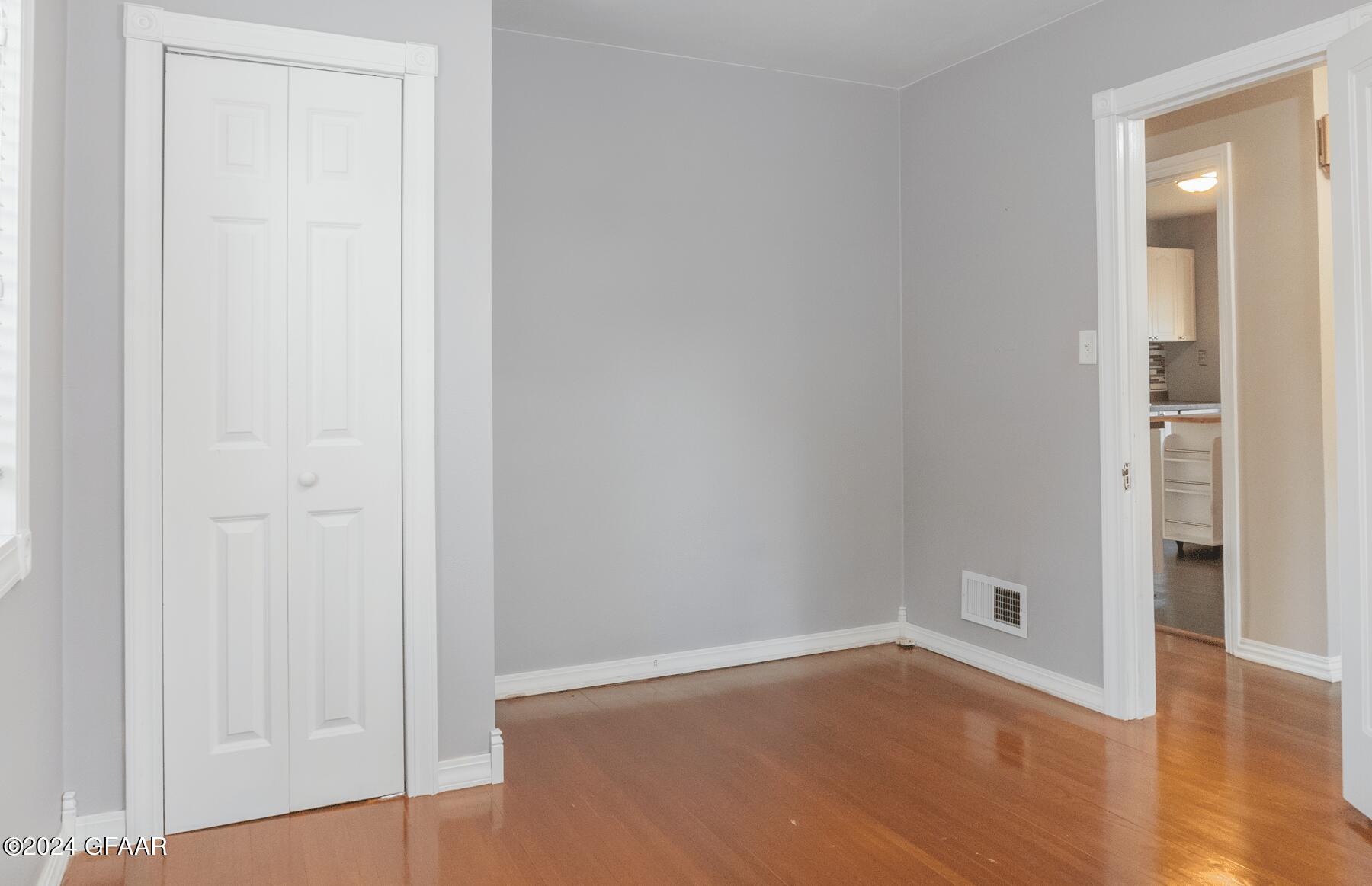 1405 WALNUT Street