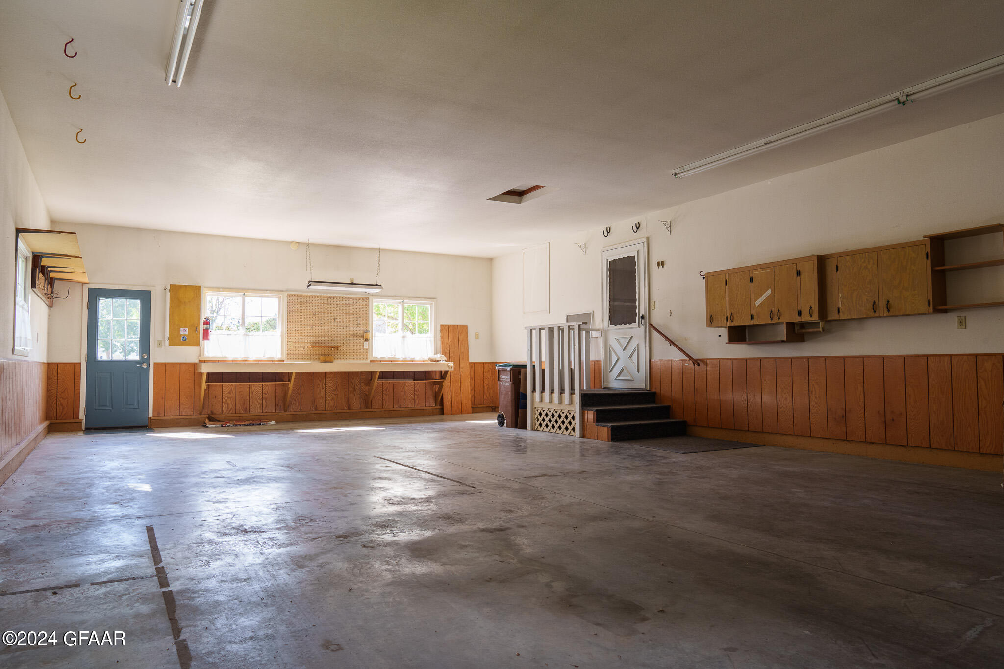 822 BYGLAND Road SE