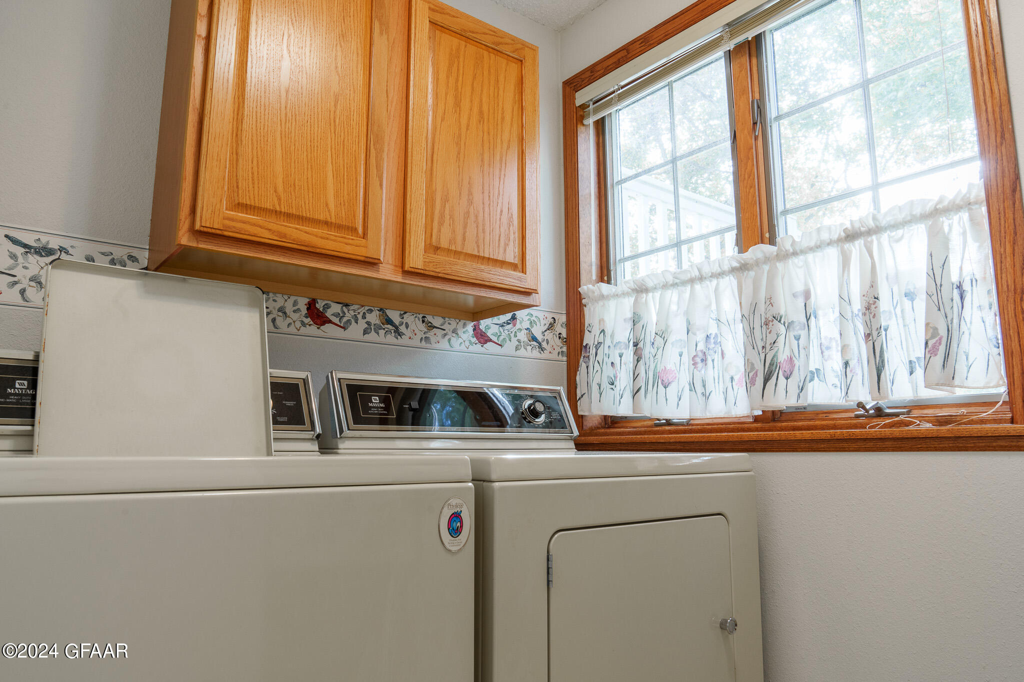 822 BYGLAND Road SE