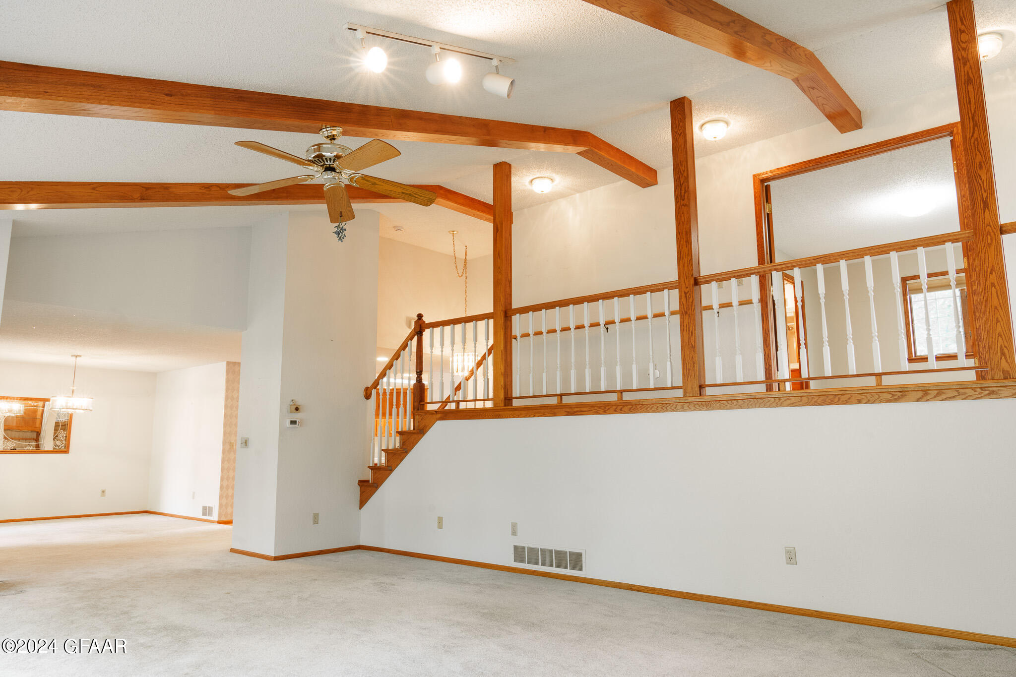 822 BYGLAND Road SE