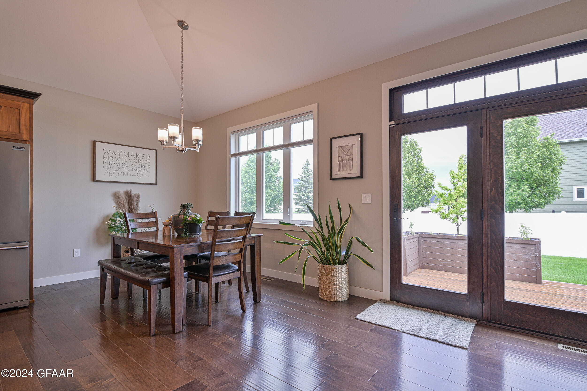 5491 COURTYARD Drive