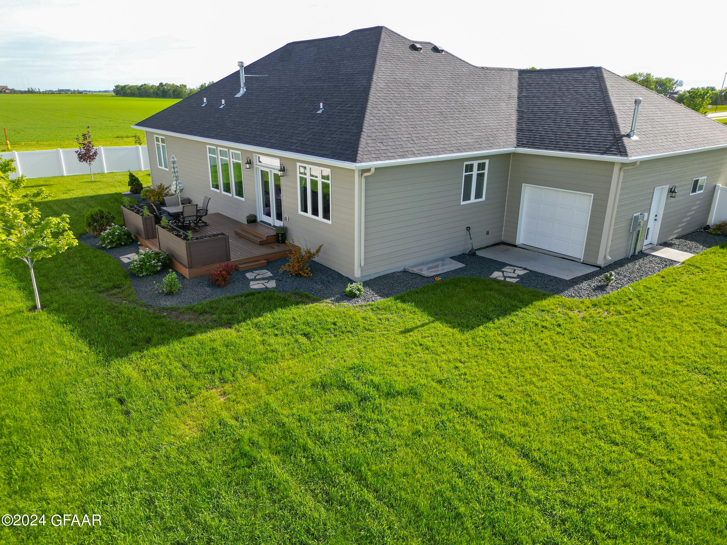 5491 COURTYARD Drive
