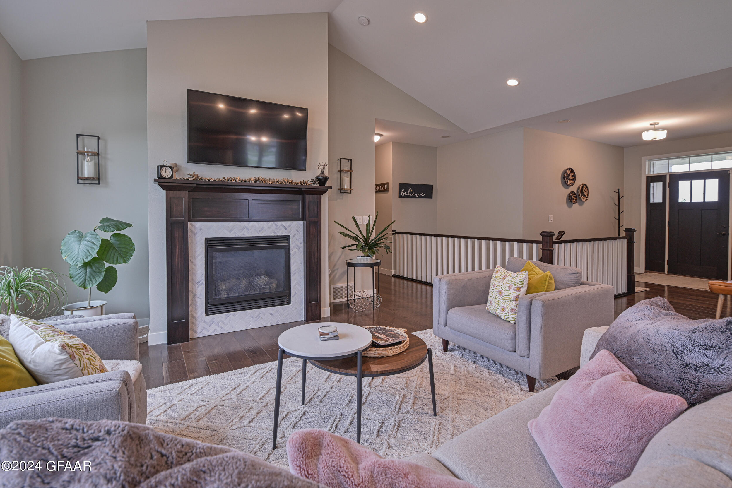 5491 COURTYARD Drive