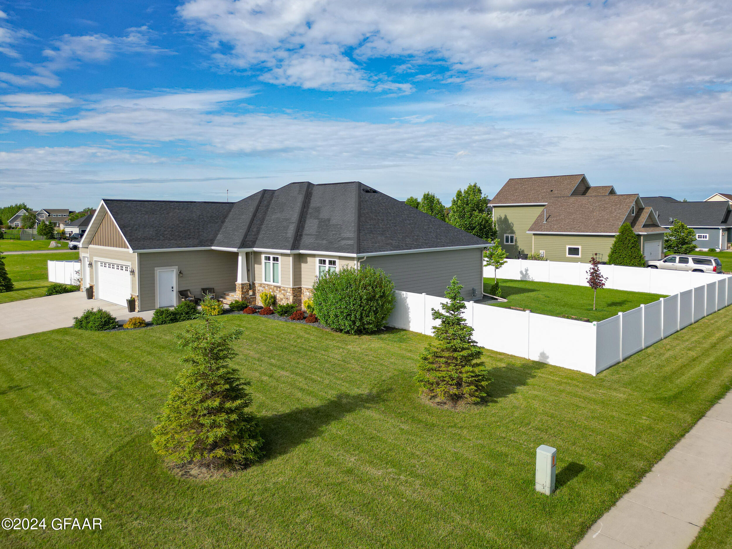 5491 COURTYARD Drive