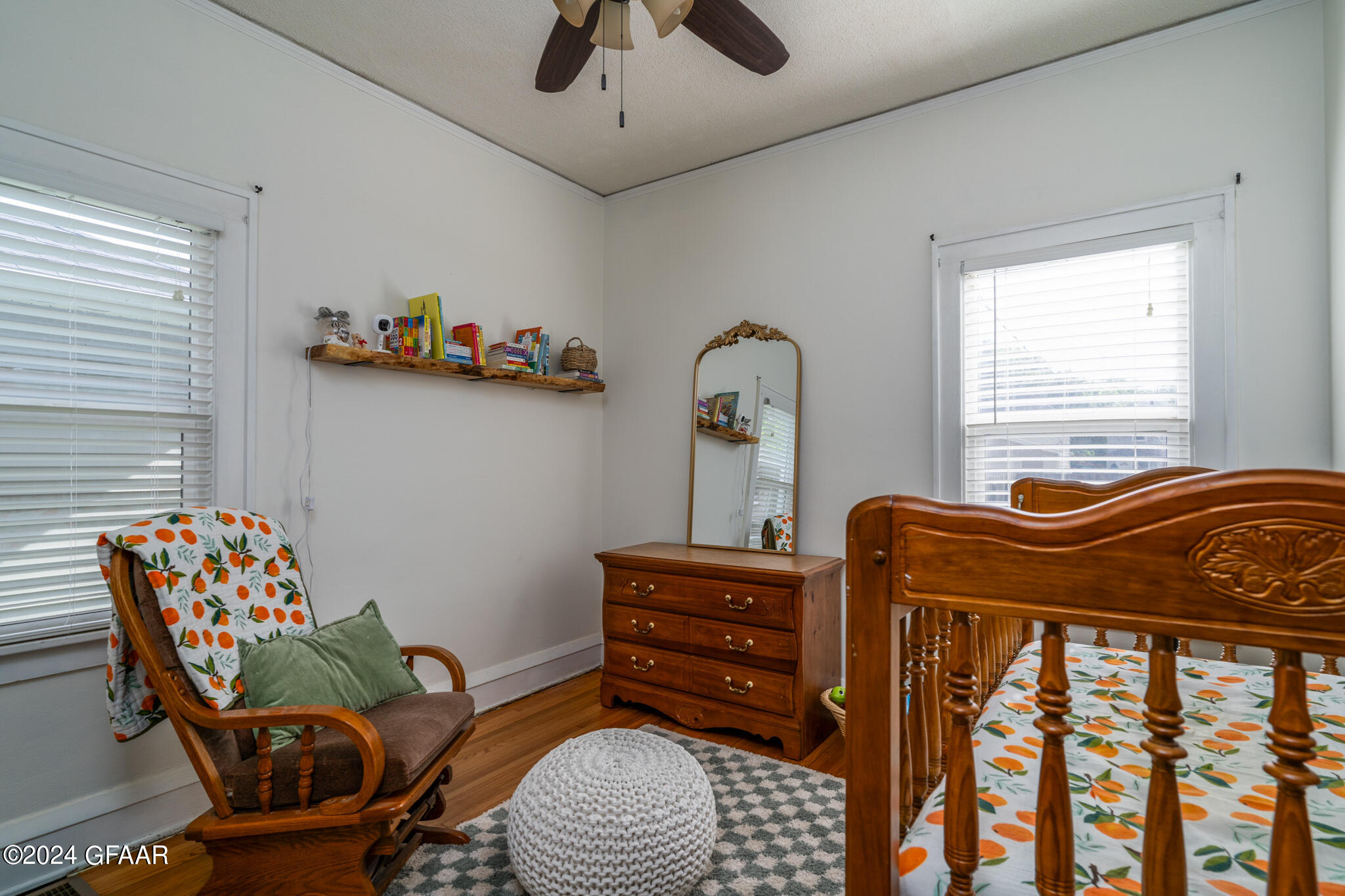 709 COTTONWOOD Street