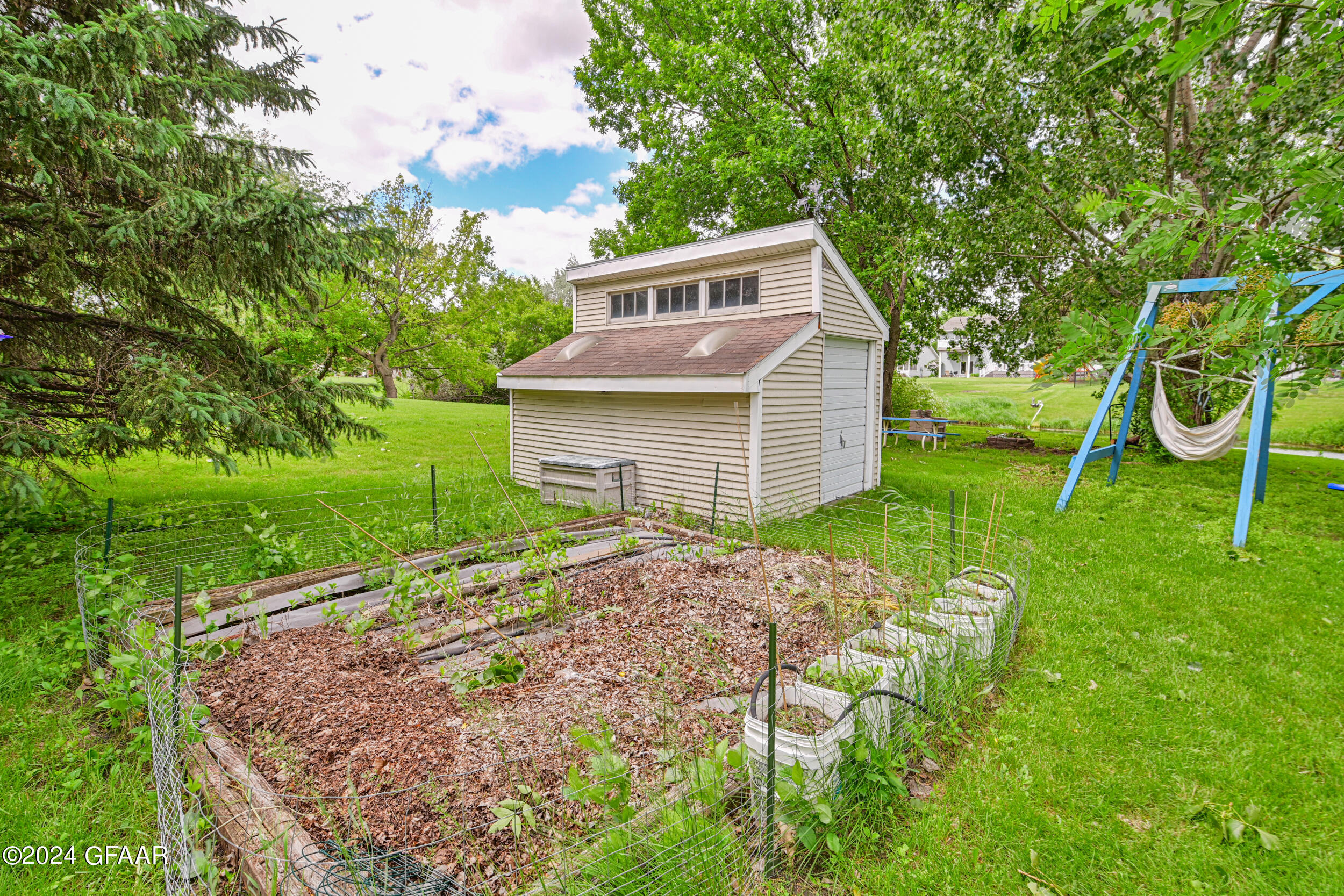 1310 KUSTER Court