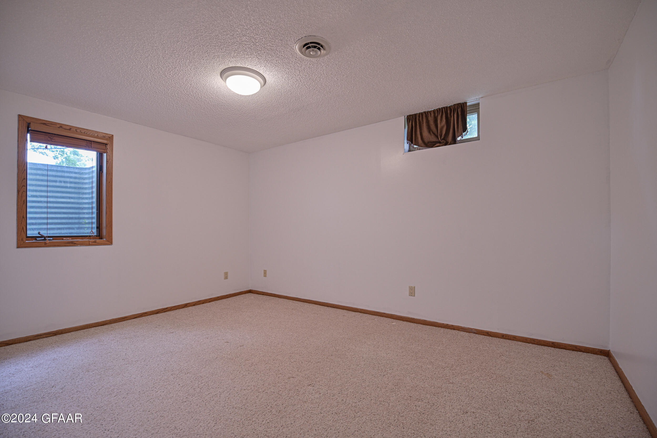 1310 KUSTER Court