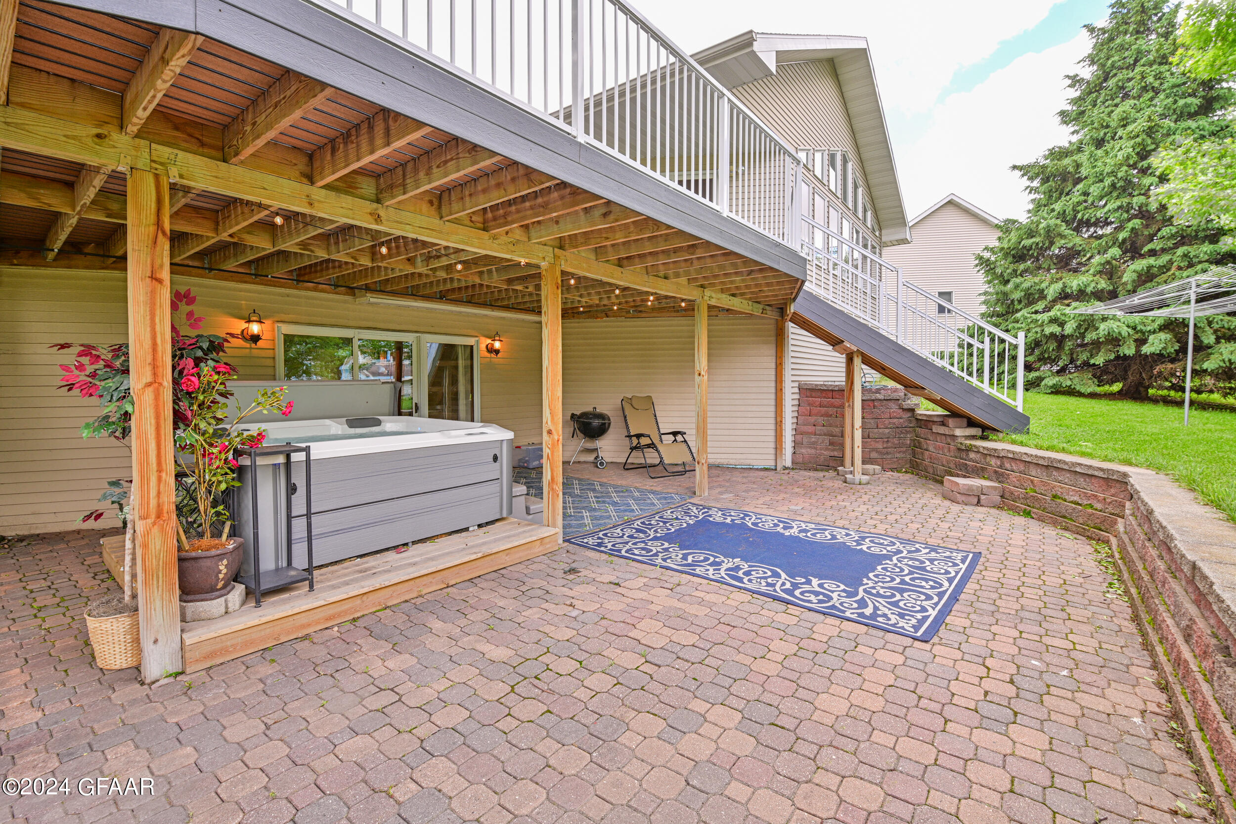 1310 KUSTER Court