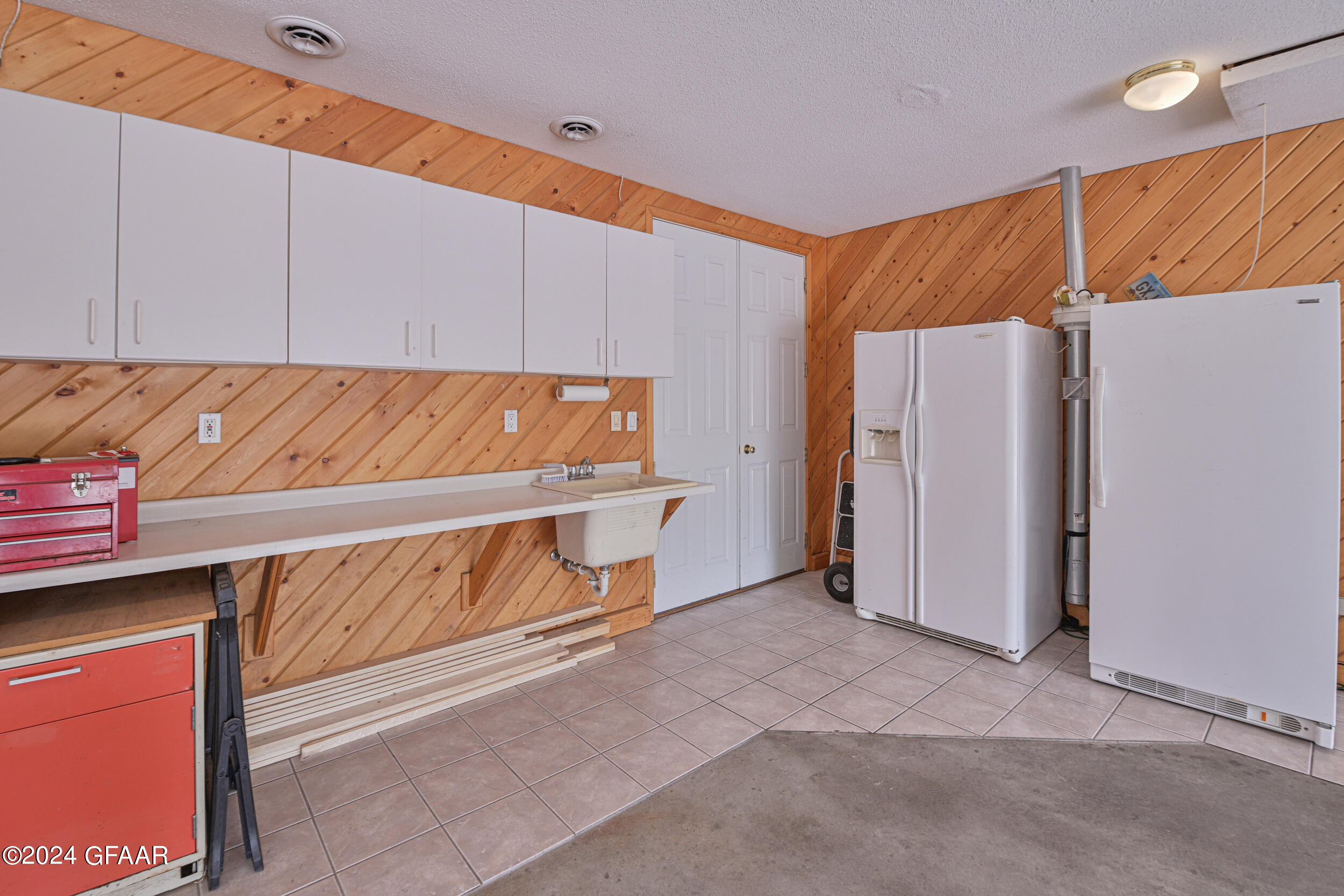 1310 KUSTER Court
