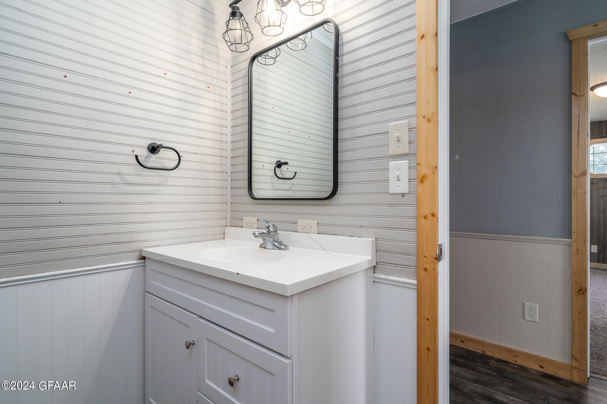 19534 430TH Avenue SW