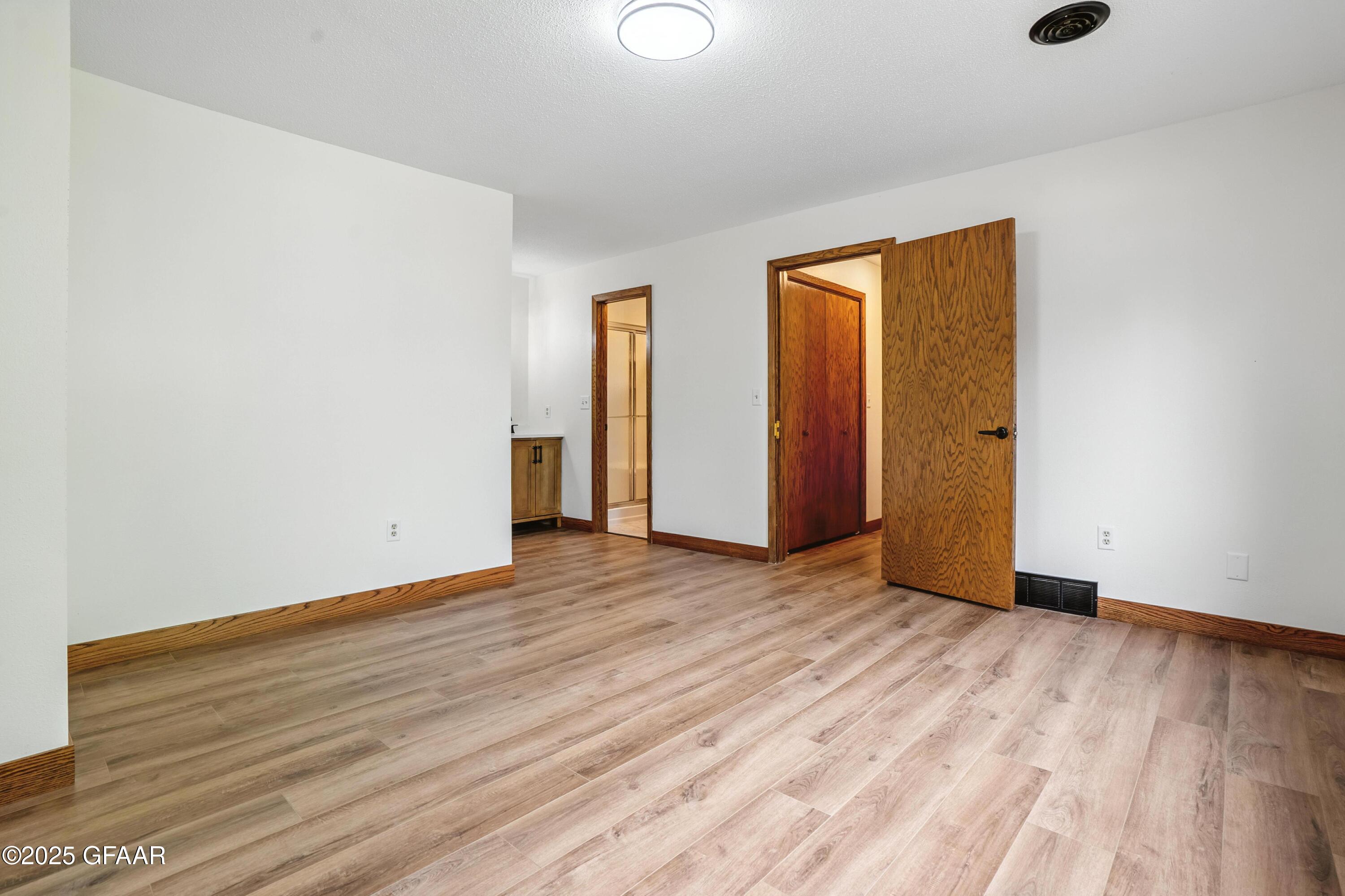 618 HIGH PLAINS Court