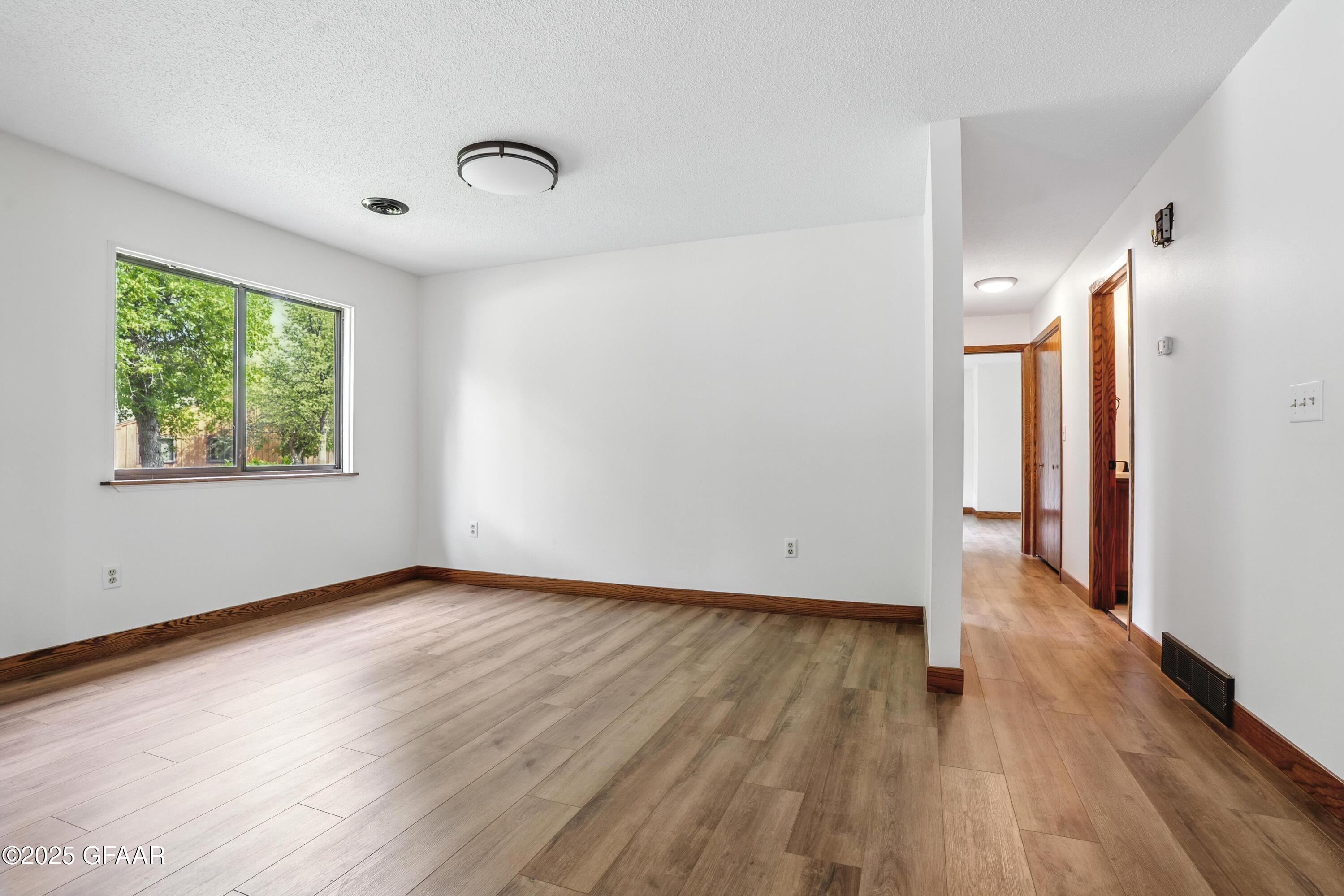 618 HIGH PLAINS Court