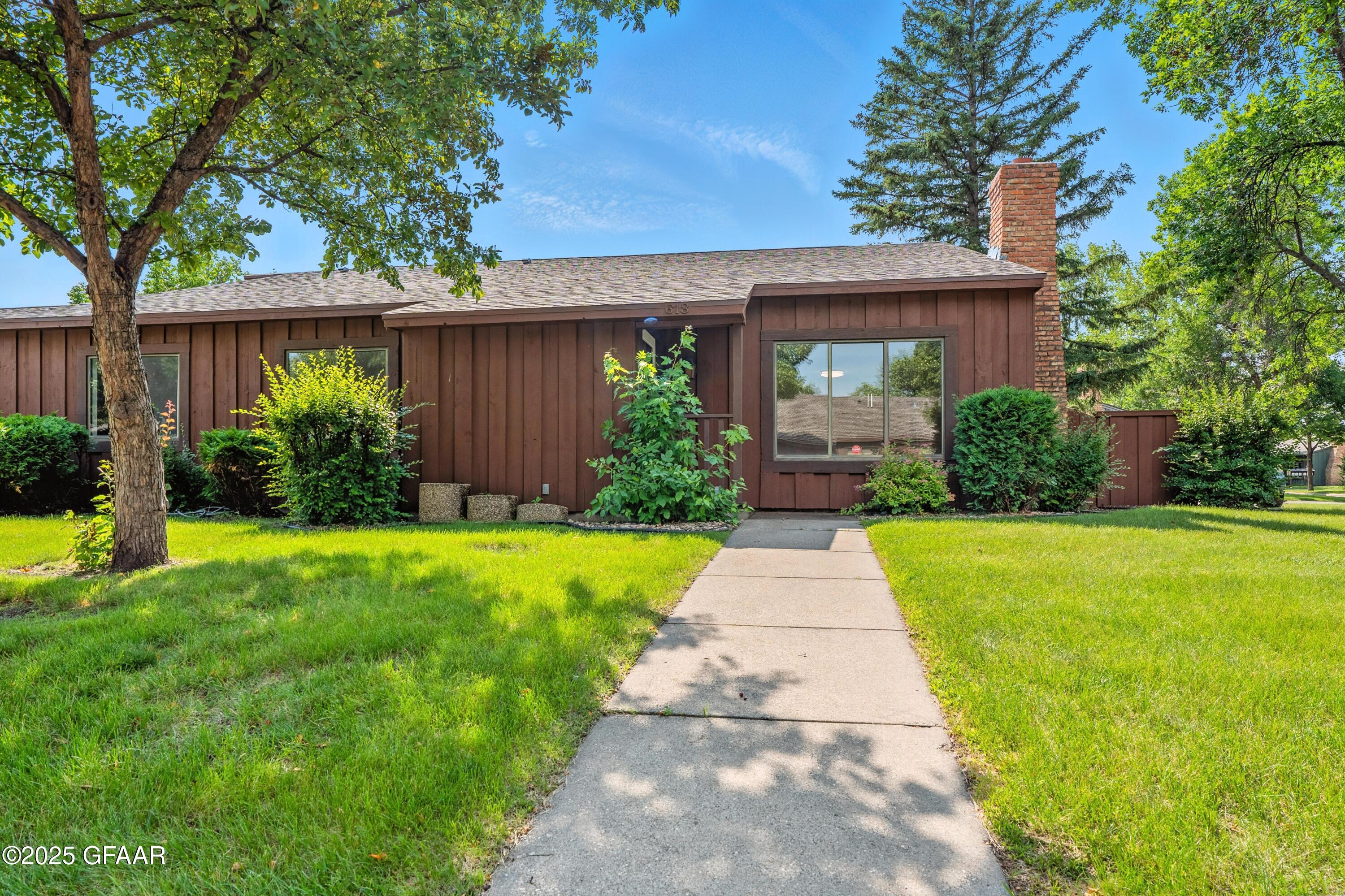 618 HIGH PLAINS Court