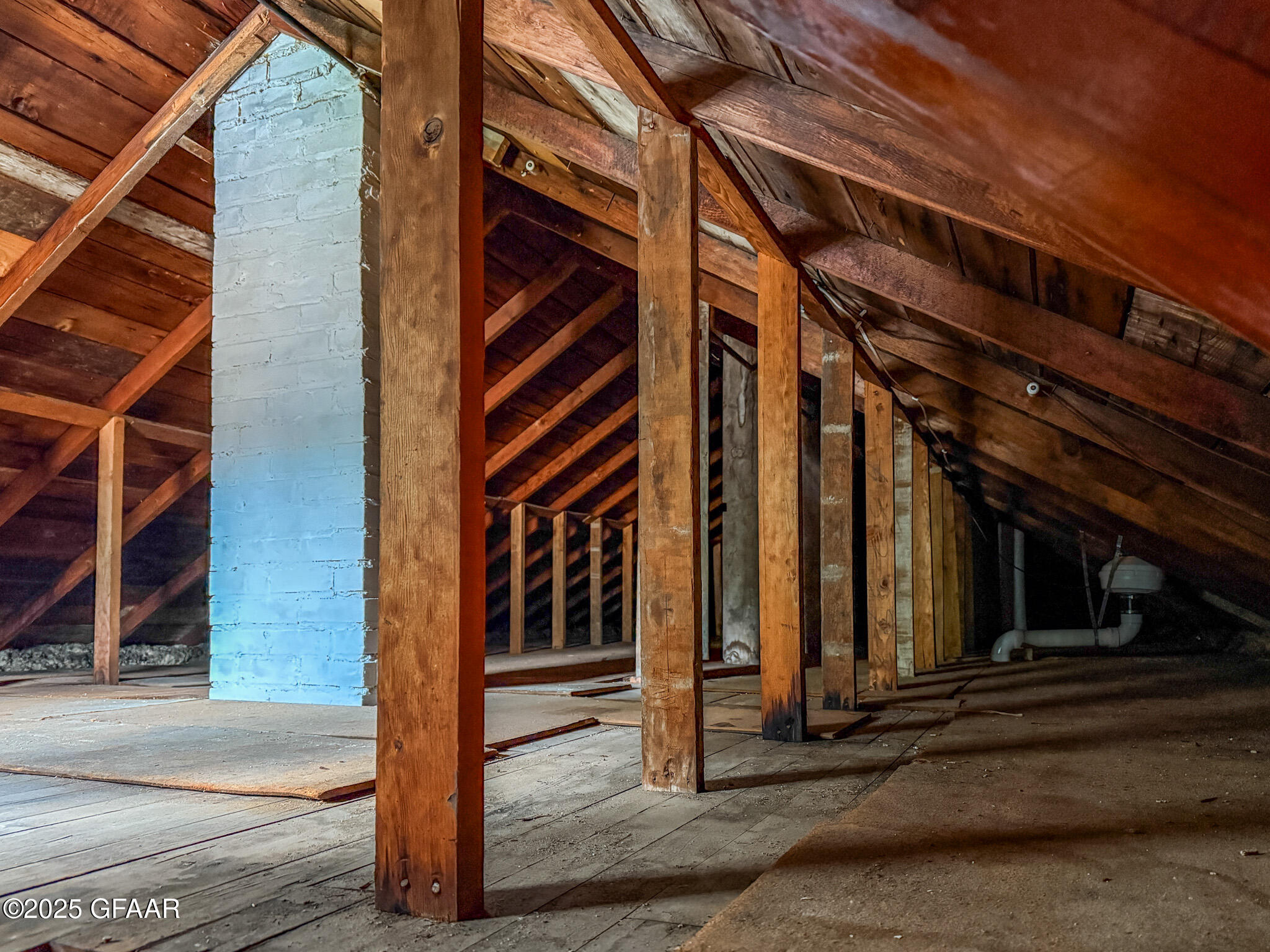 1017 CHESTNUT Street