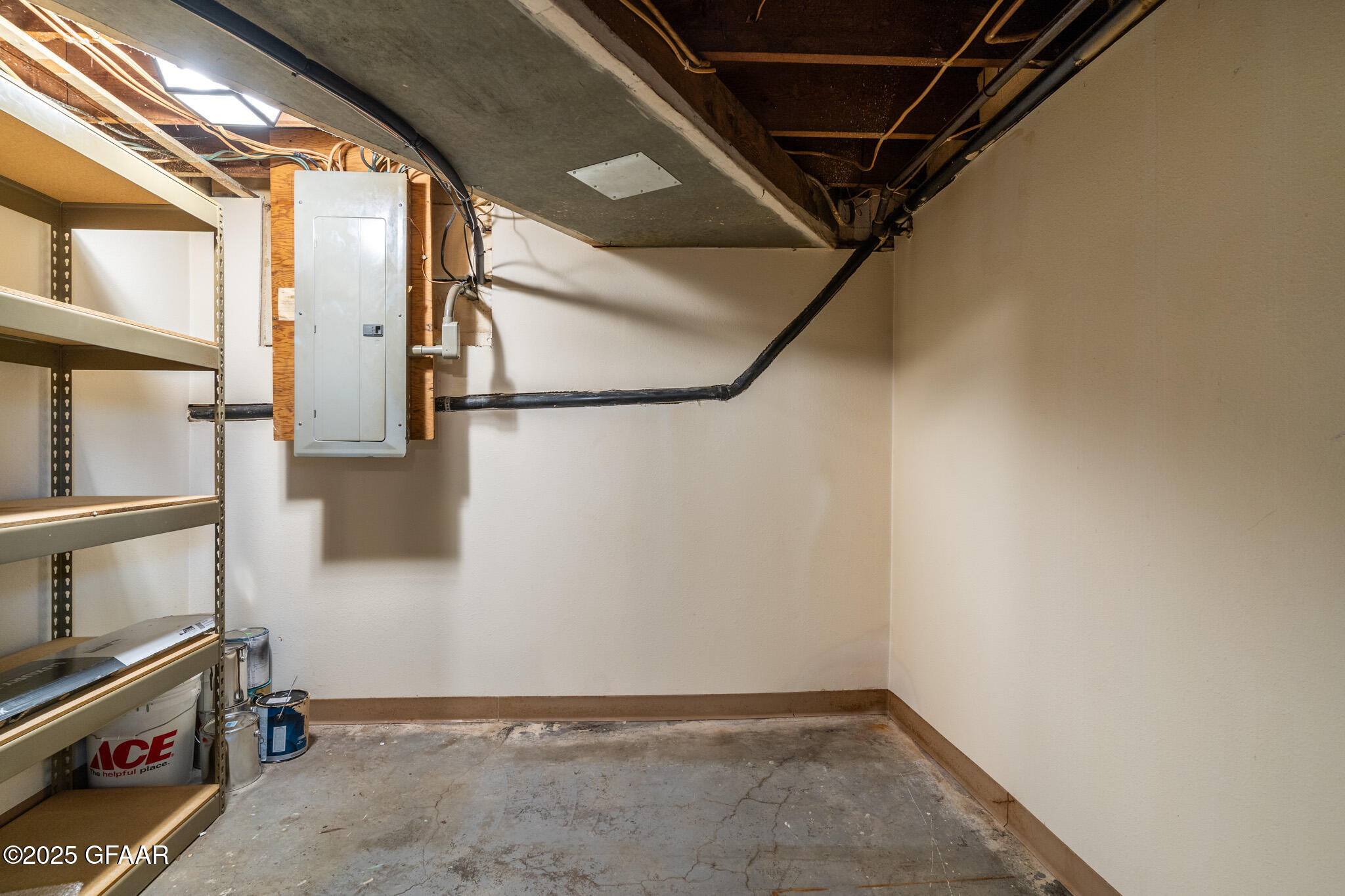 1017 CHESTNUT Street