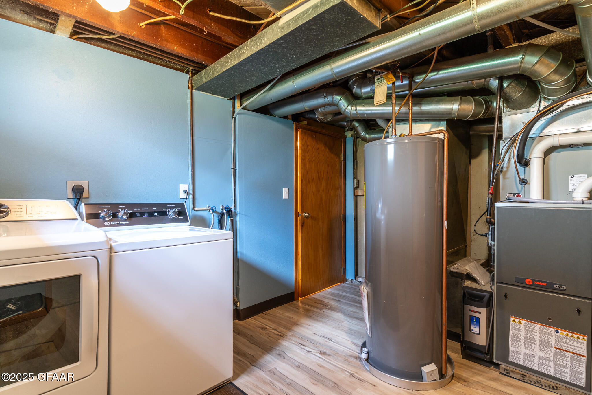 1017 CHESTNUT Street