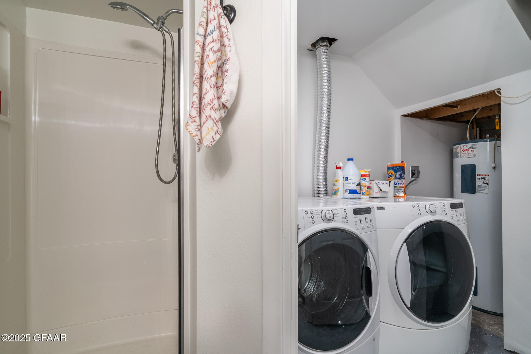 2271 KNIGHTSBRIDGE Court