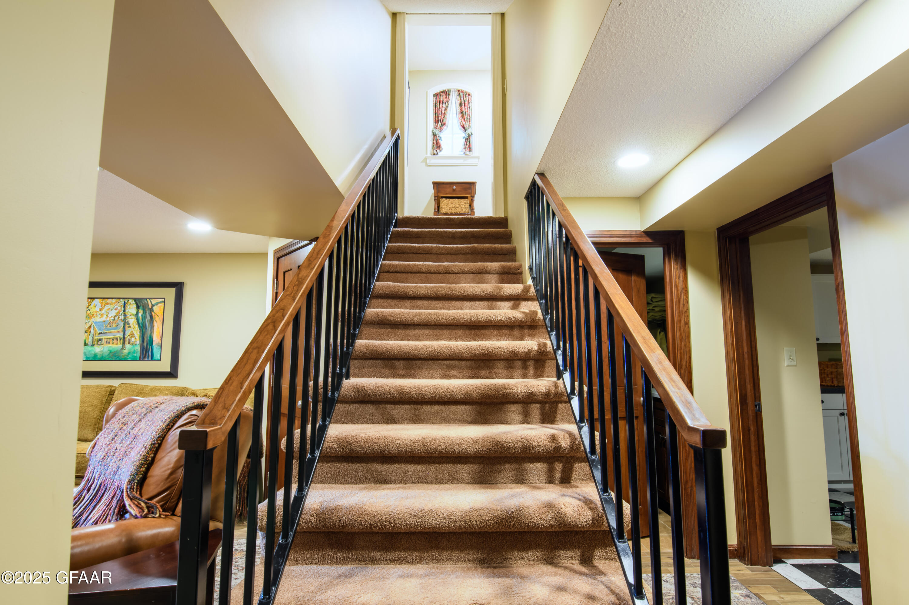 1300 LINCOLN Drive