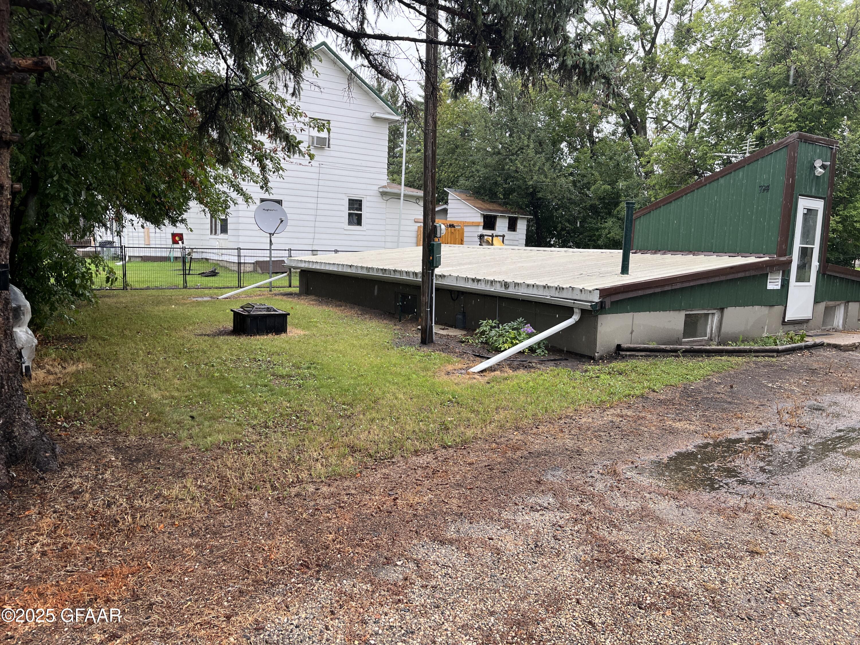 714 ALEXANDER Avenue