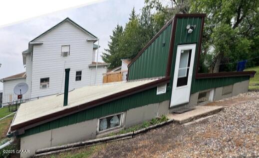 714 ALEXANDER Avenue