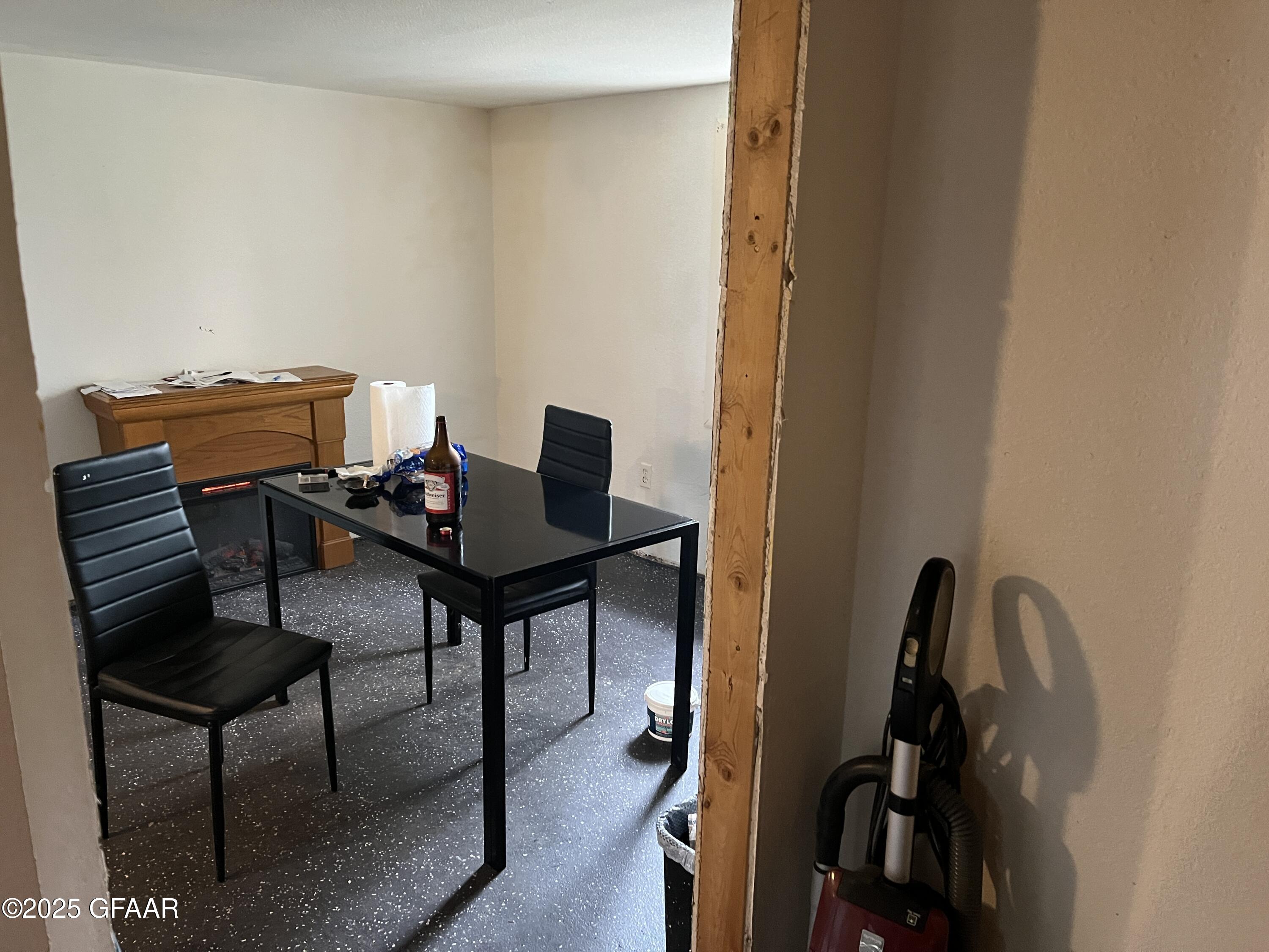 714 ALEXANDER Avenue