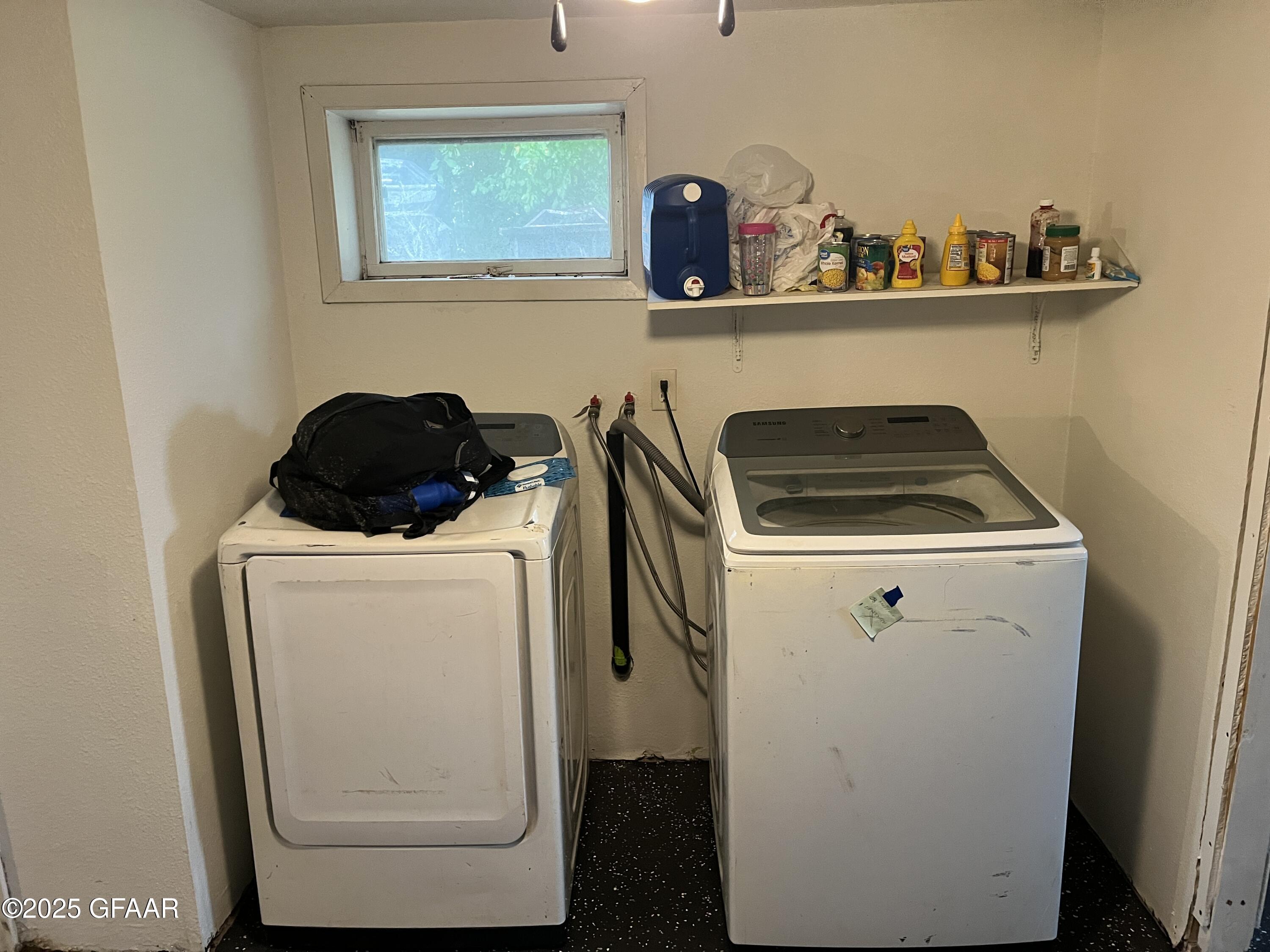 714 ALEXANDER Avenue