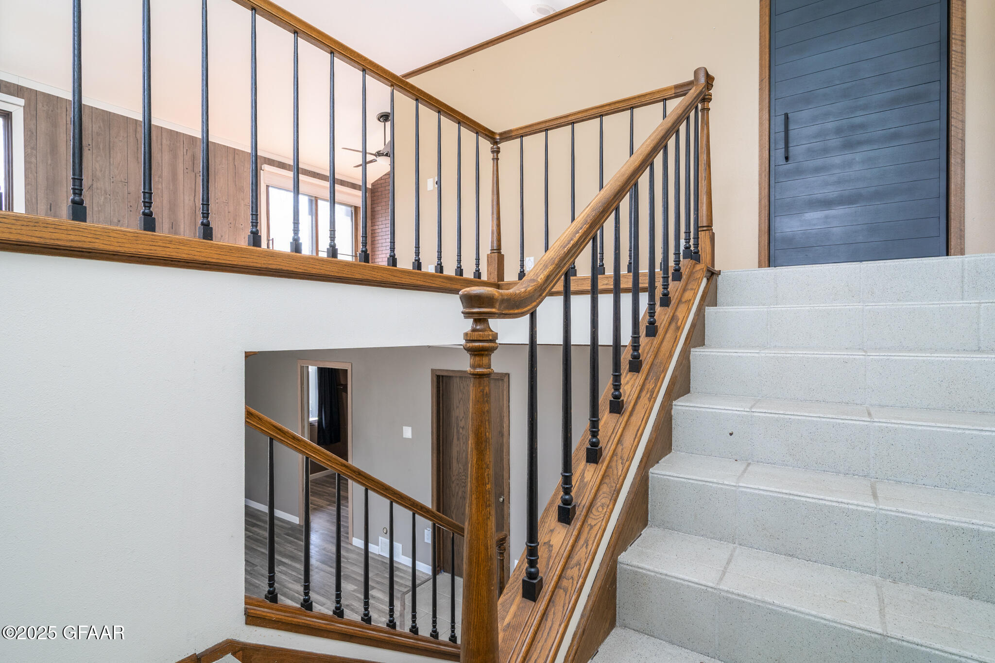 815 40TH Avenue S, E119