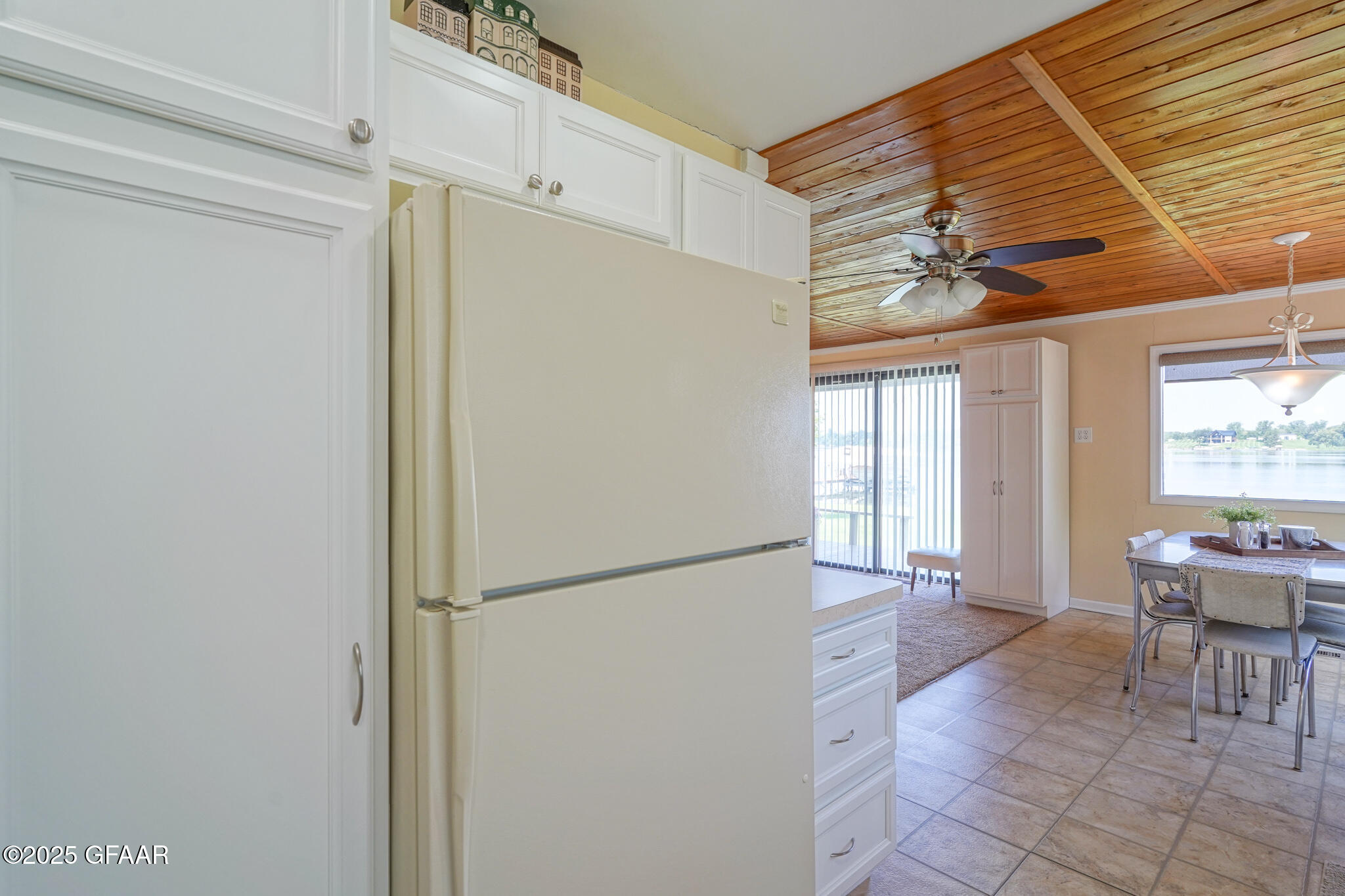 34531 E TRINITY PT Road SE