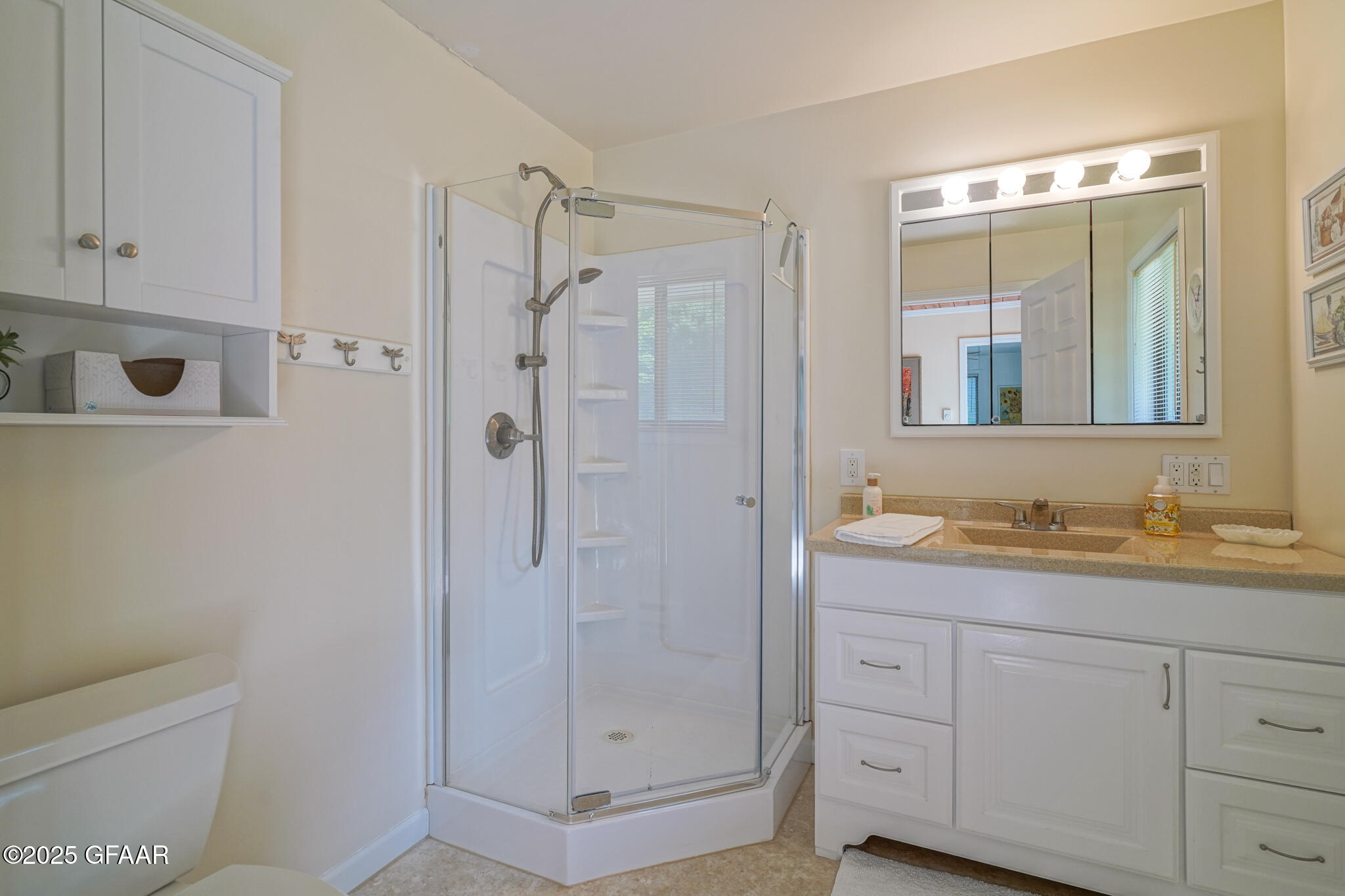 34531 E TRINITY PT Road SE