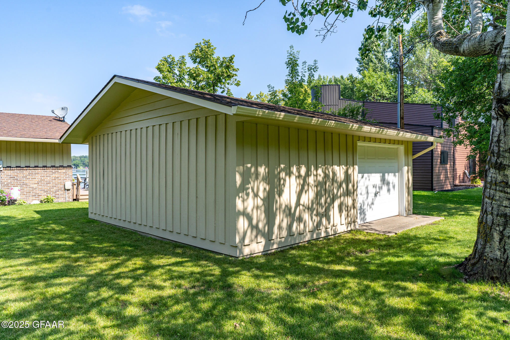 34531 E TRINITY PT Road SE