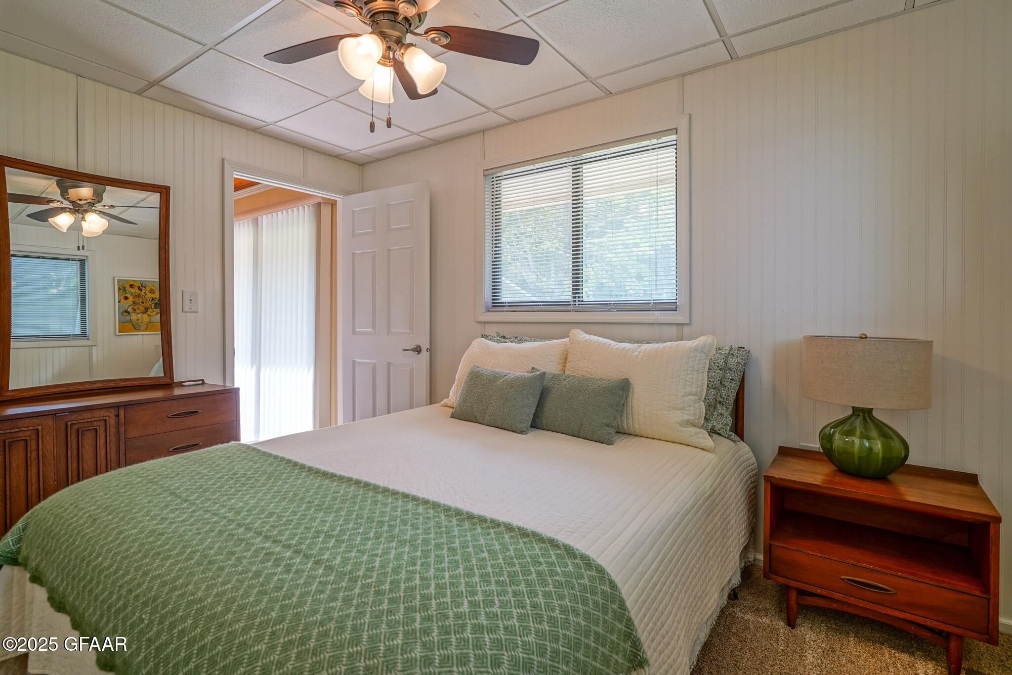 34531 E TRINITY PT Road SE