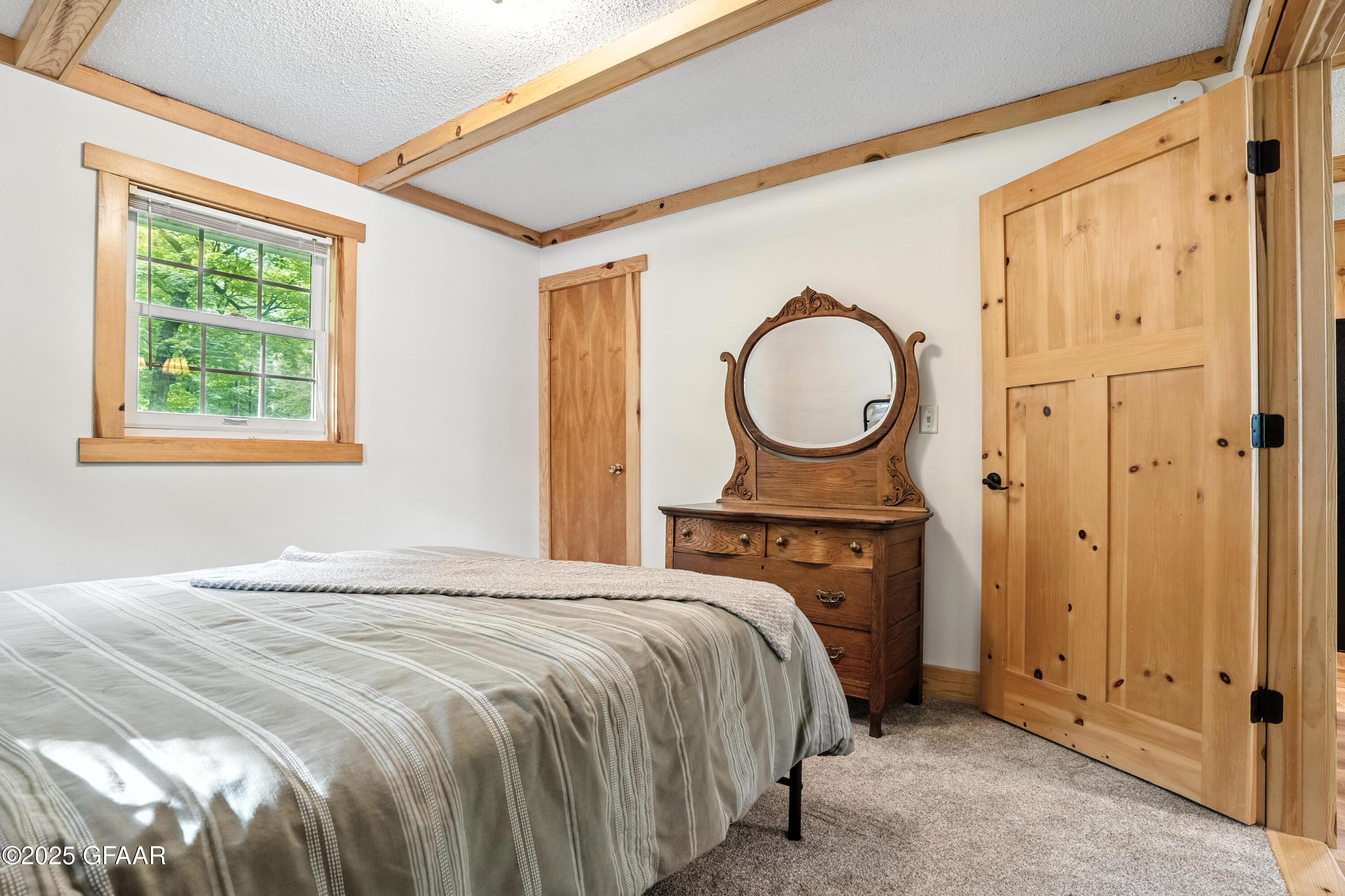 14316 MAPLE Drive SE