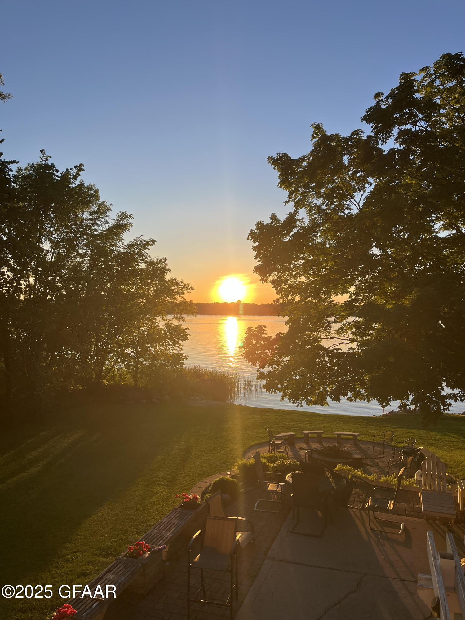 14316 MAPLE Drive SE