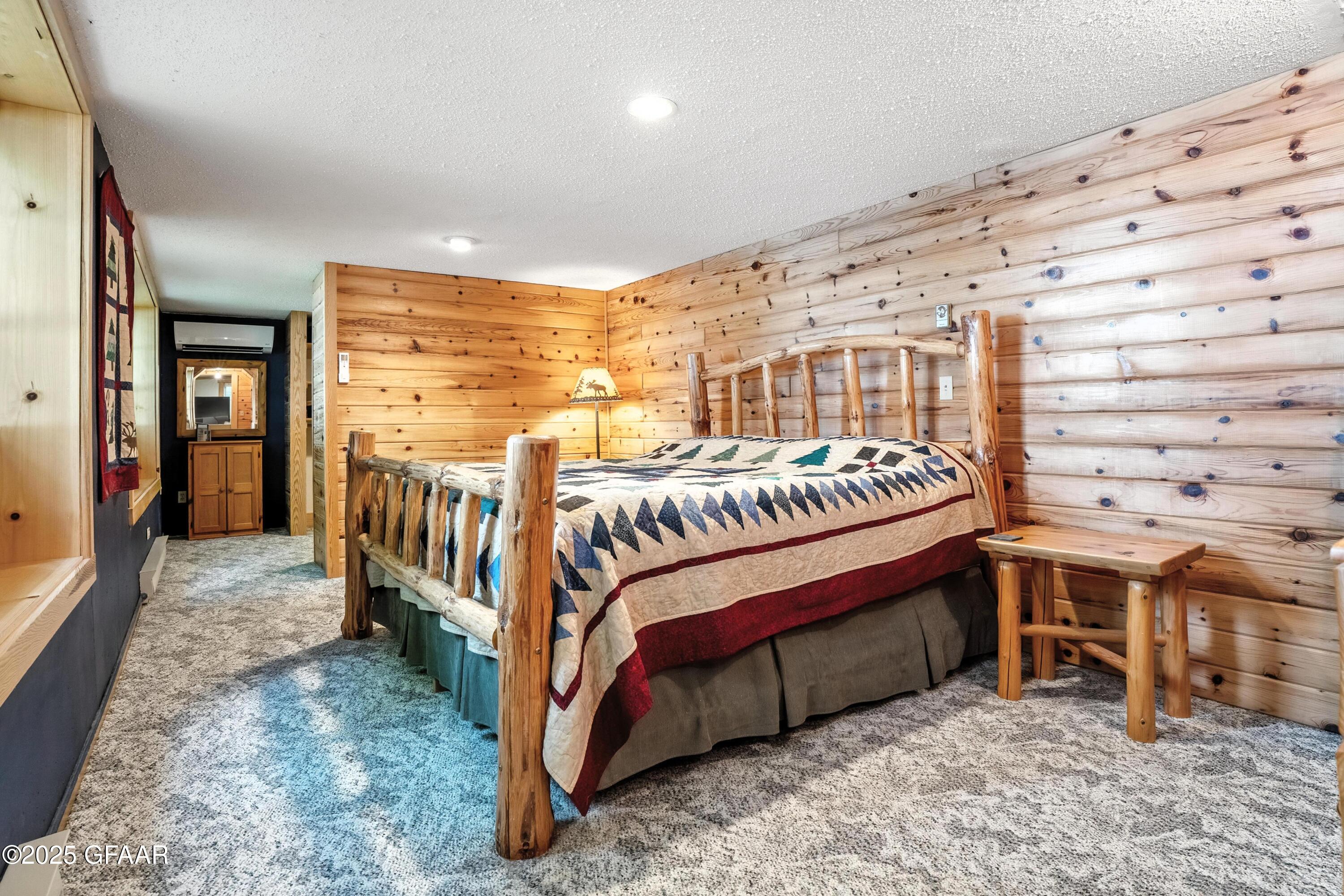 14316 MAPLE Drive SE