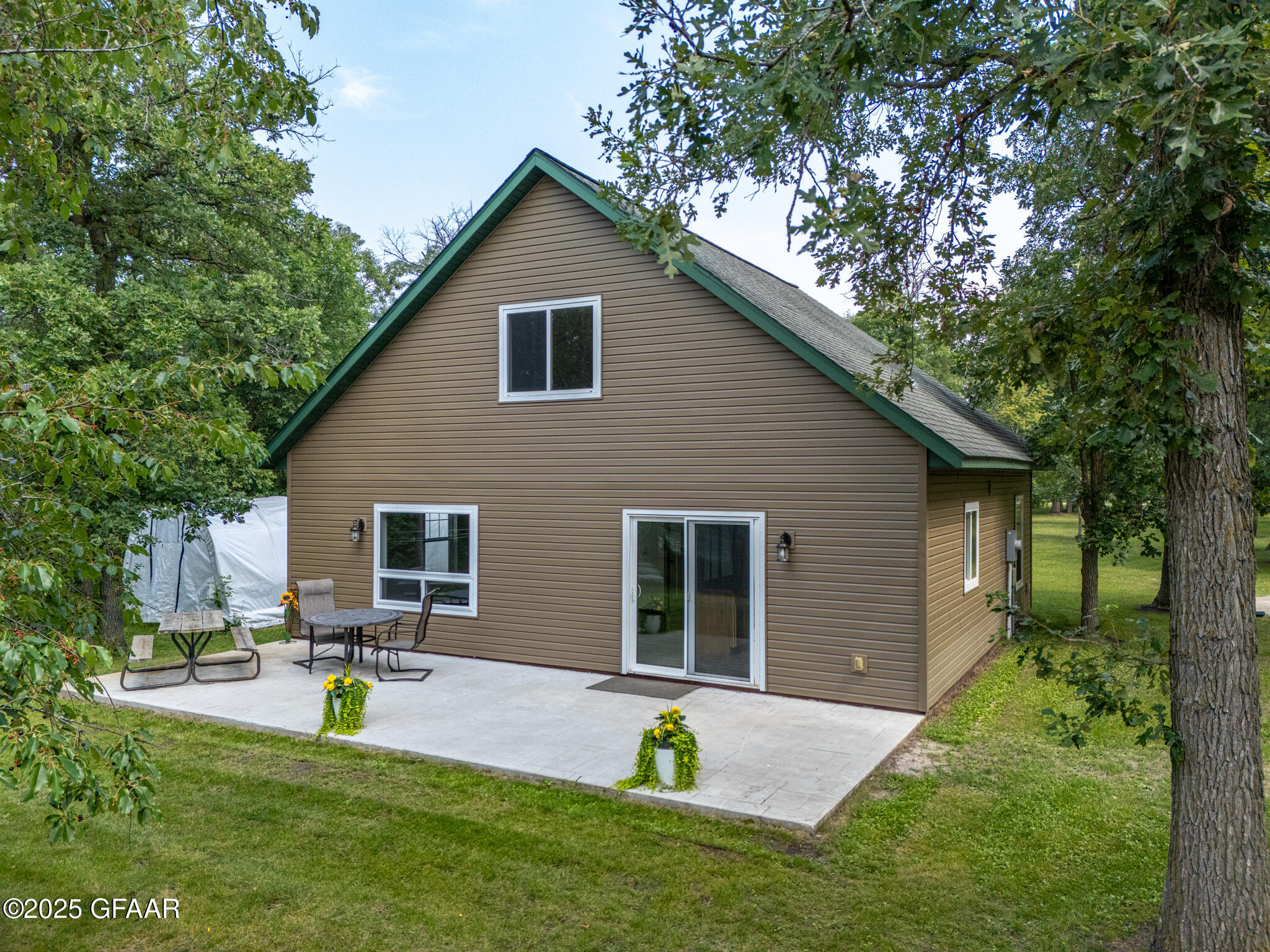 14073 RED OAK Road SE