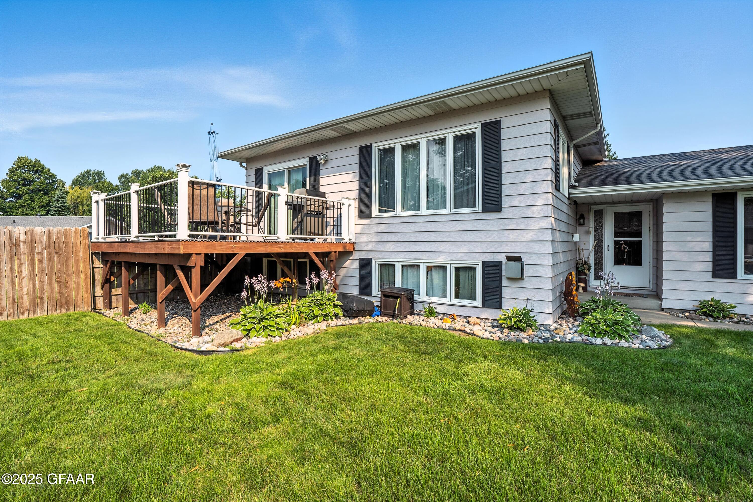 1306 RIDER Road