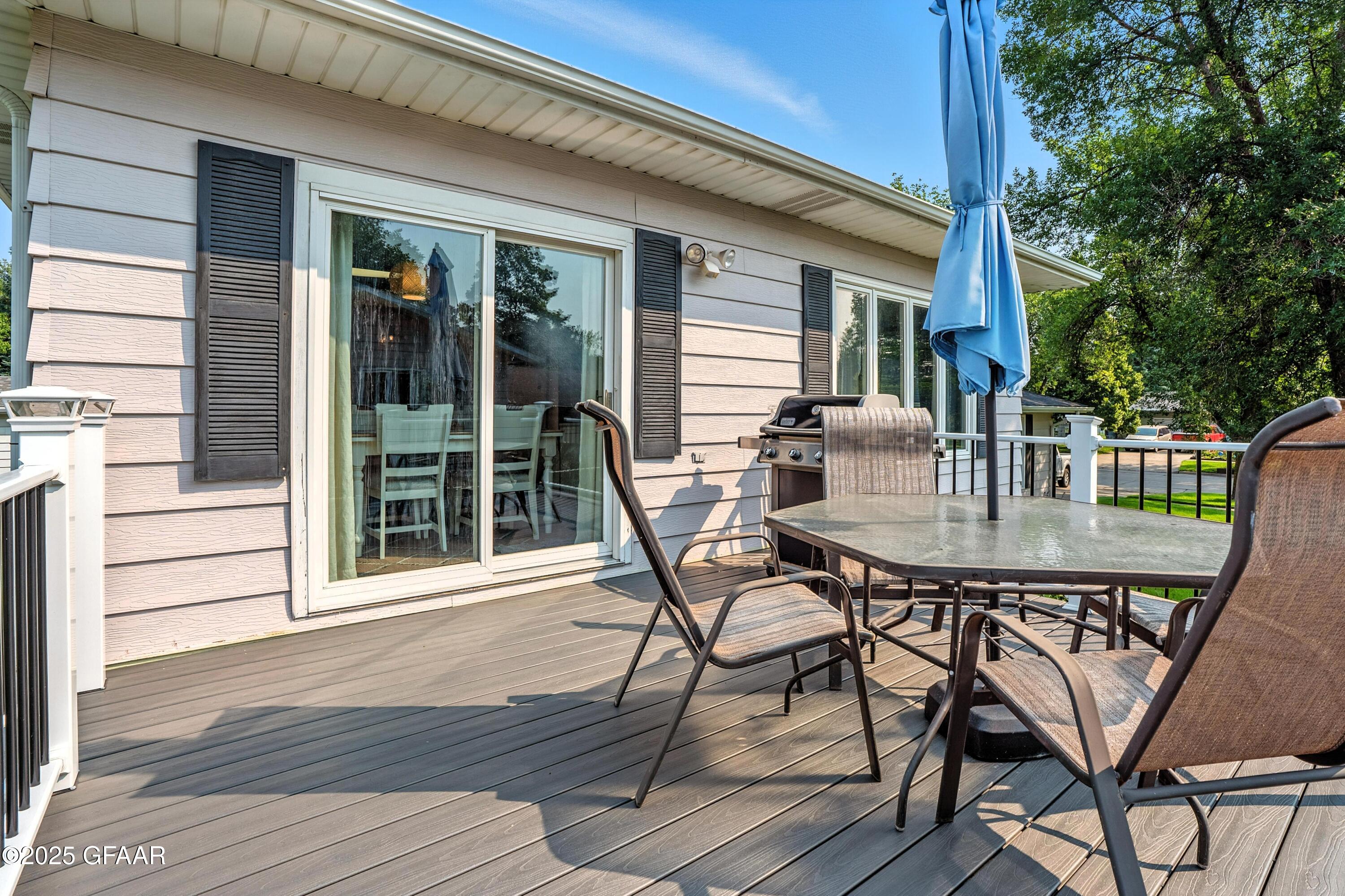 1306 RIDER Road