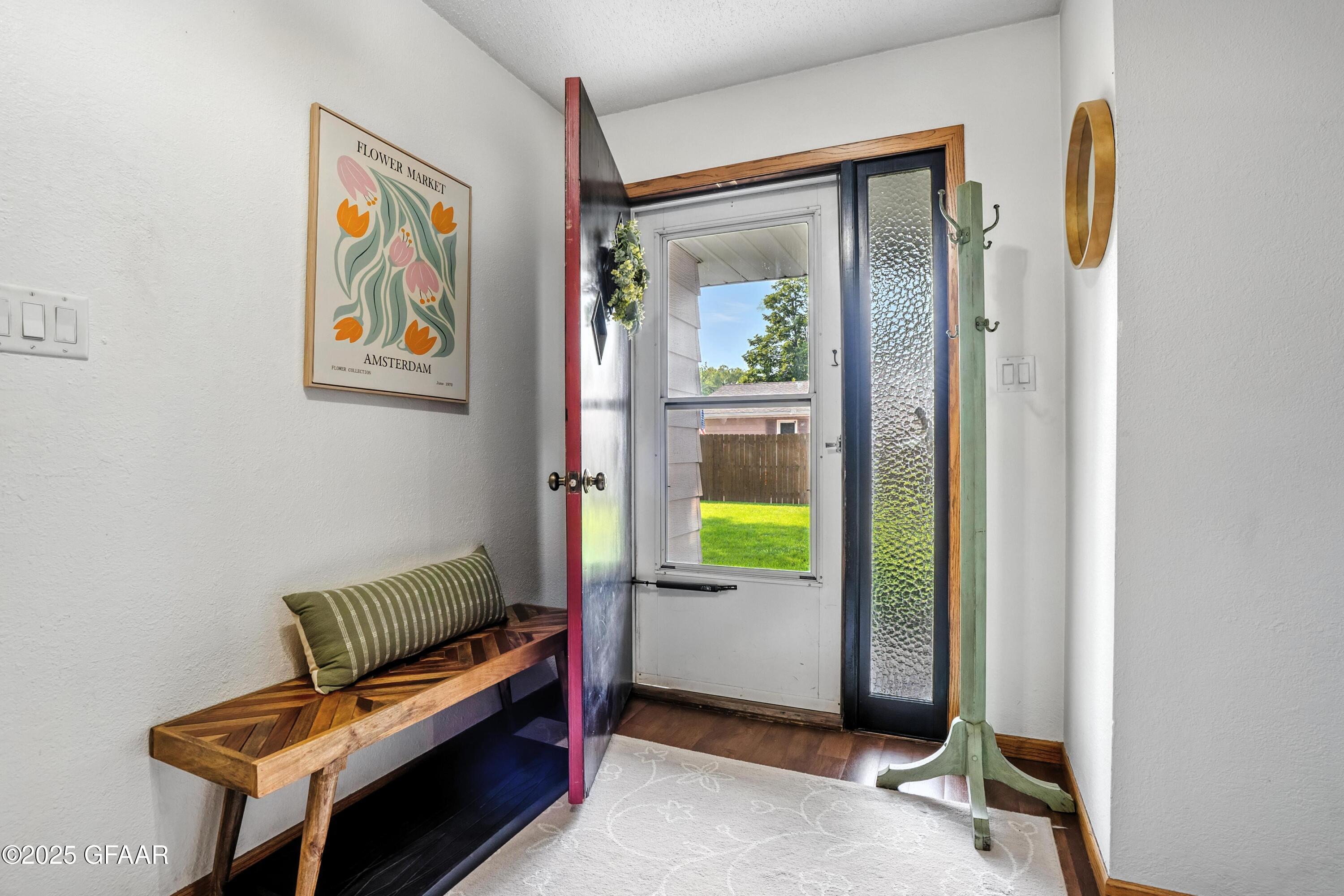 1306 RIDER Road