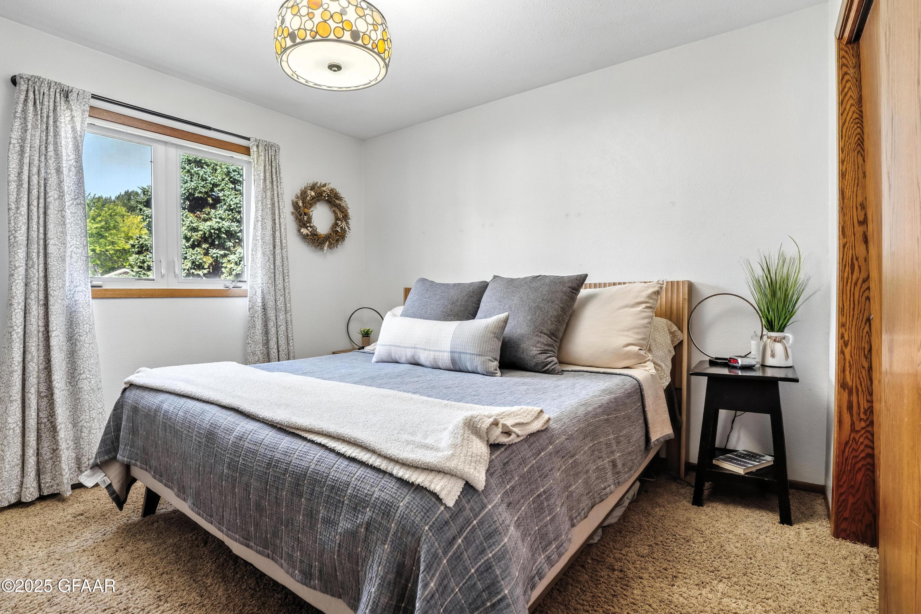 1306 RIDER Road