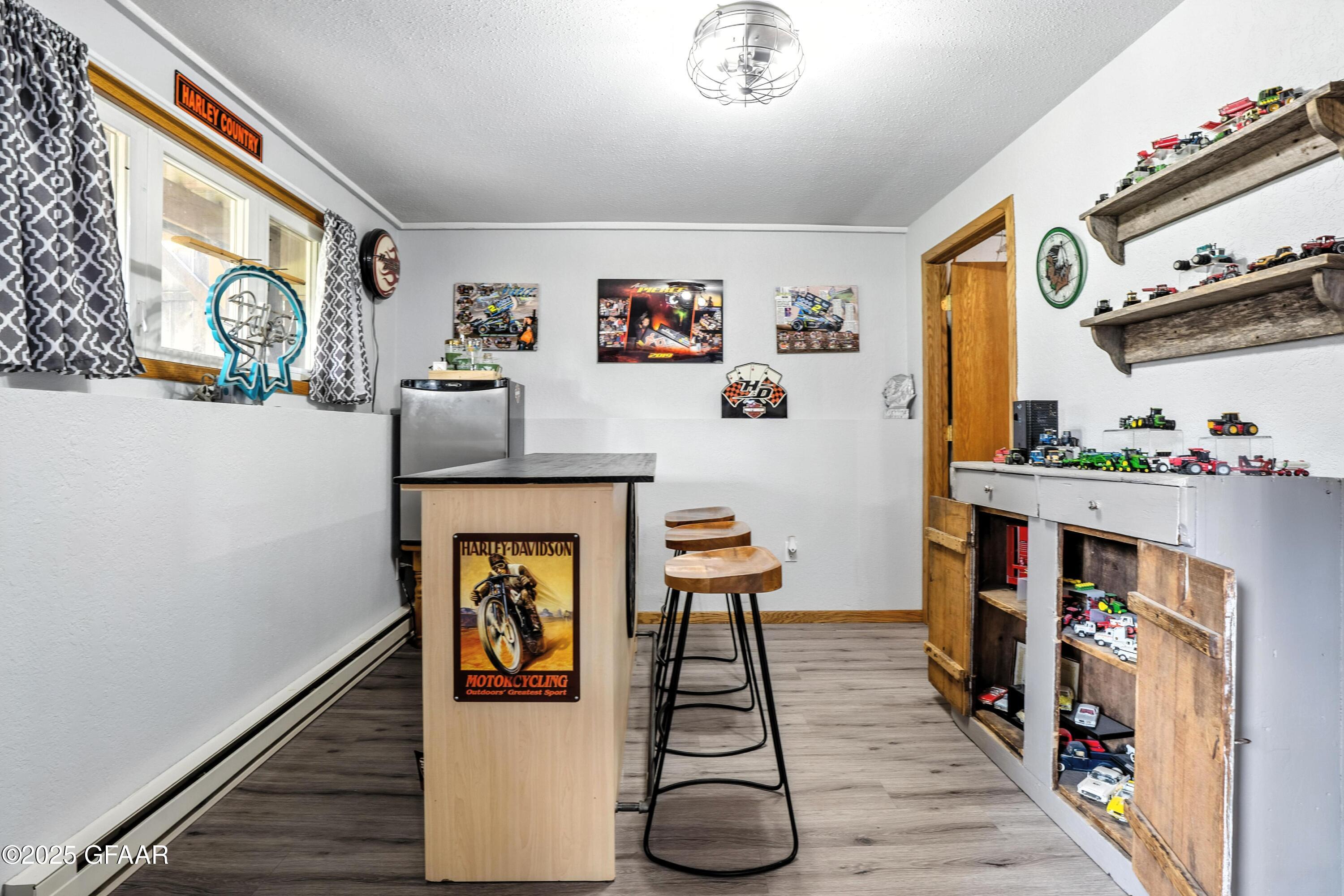 1306 RIDER Road