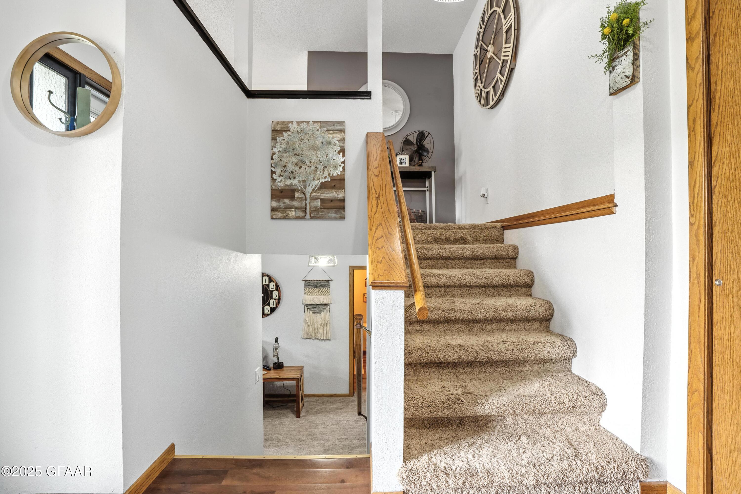 1306 RIDER Road
