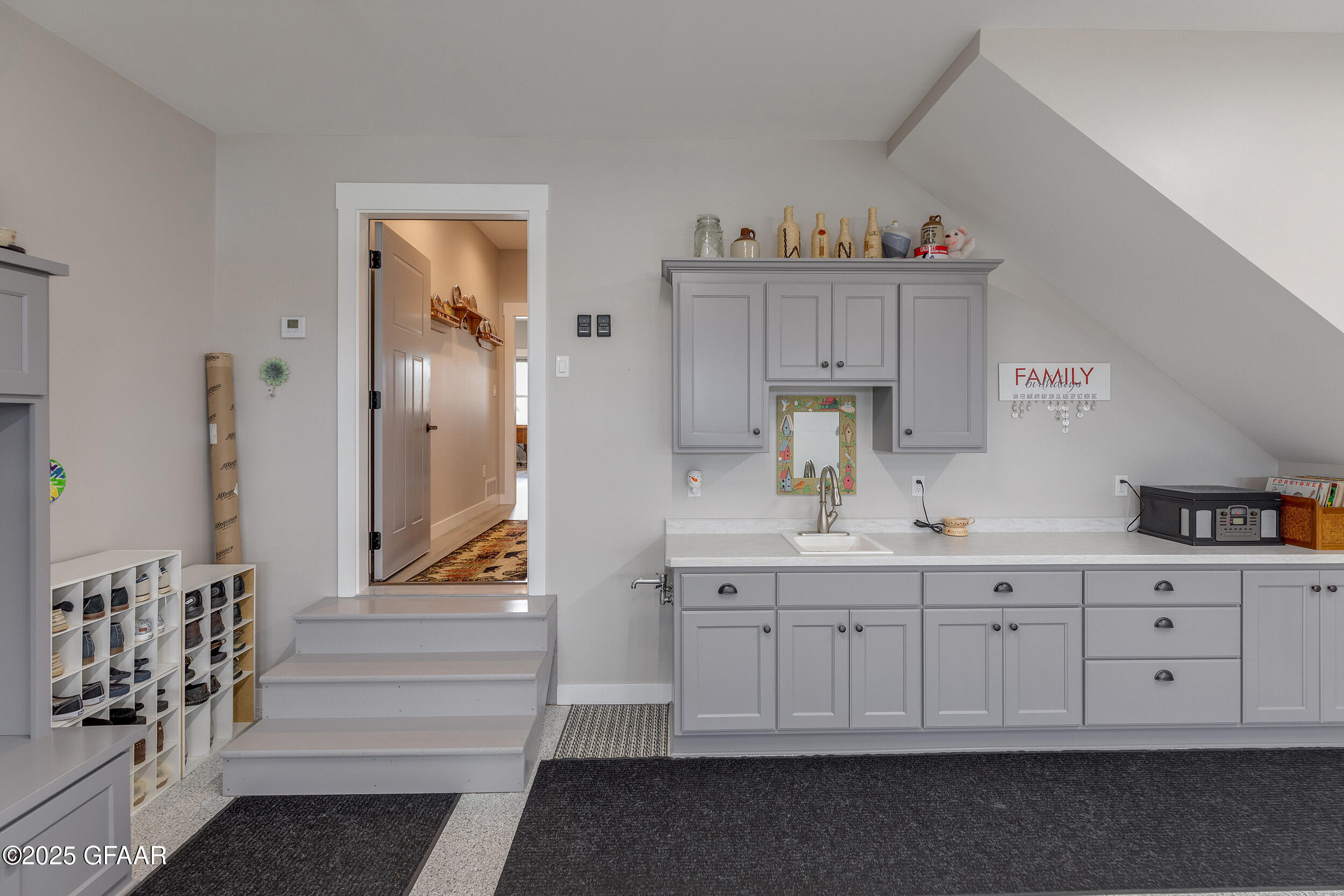 6461 KABEKONA BEACH Road NW