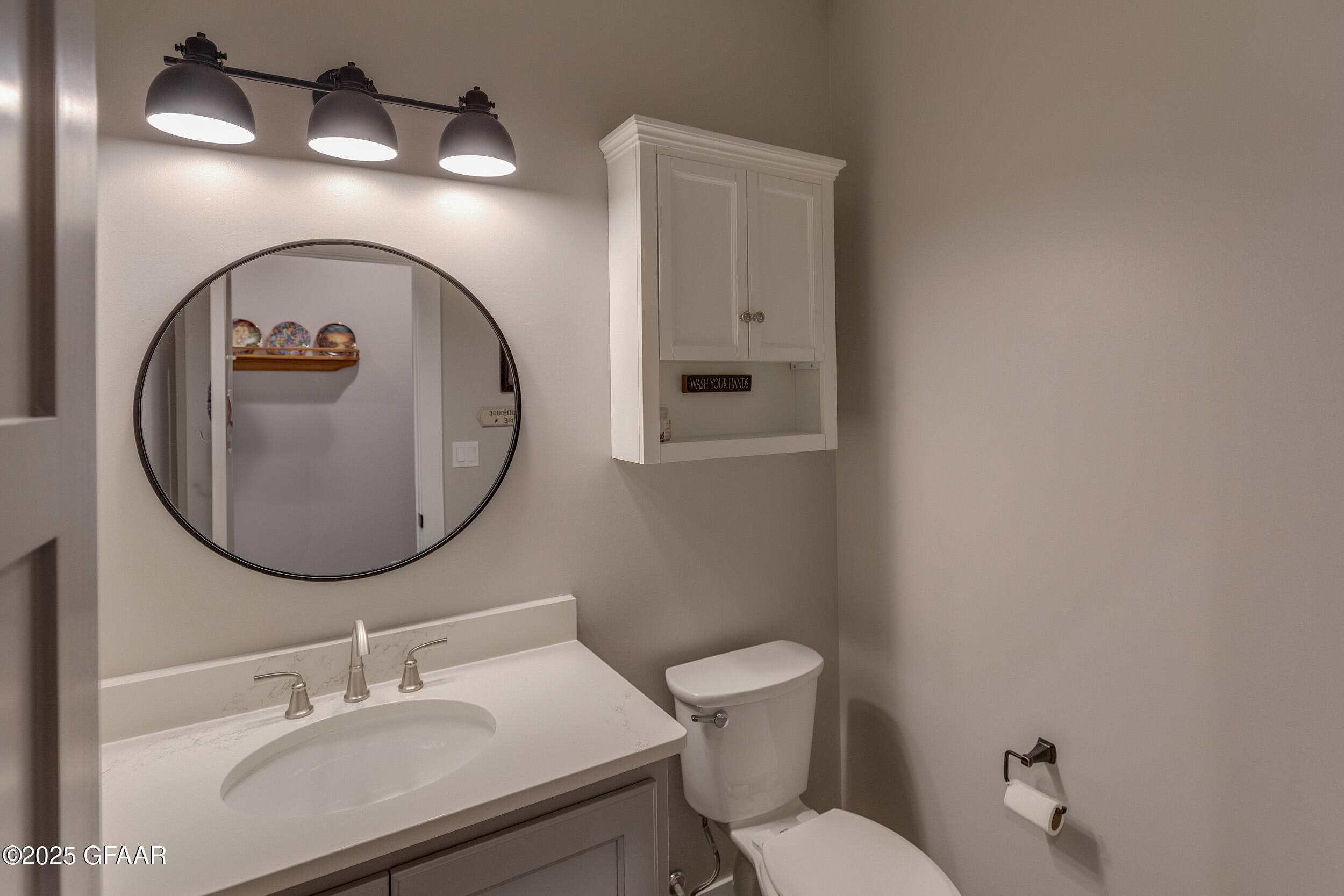 6461 KABEKONA BEACH Road NW