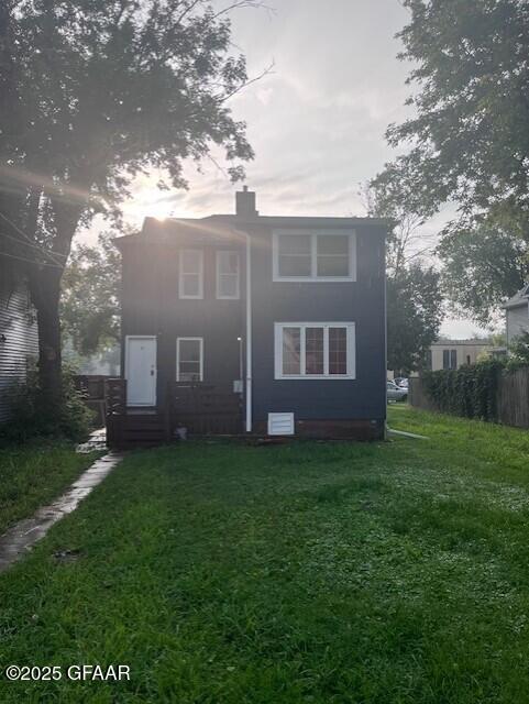 310 WALNUT Street