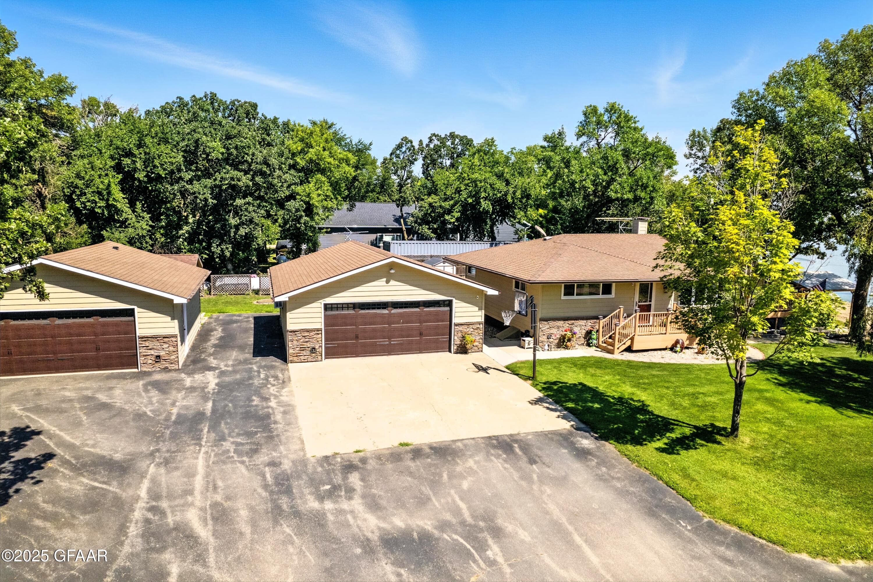 213 ROCK ISLAND Drive