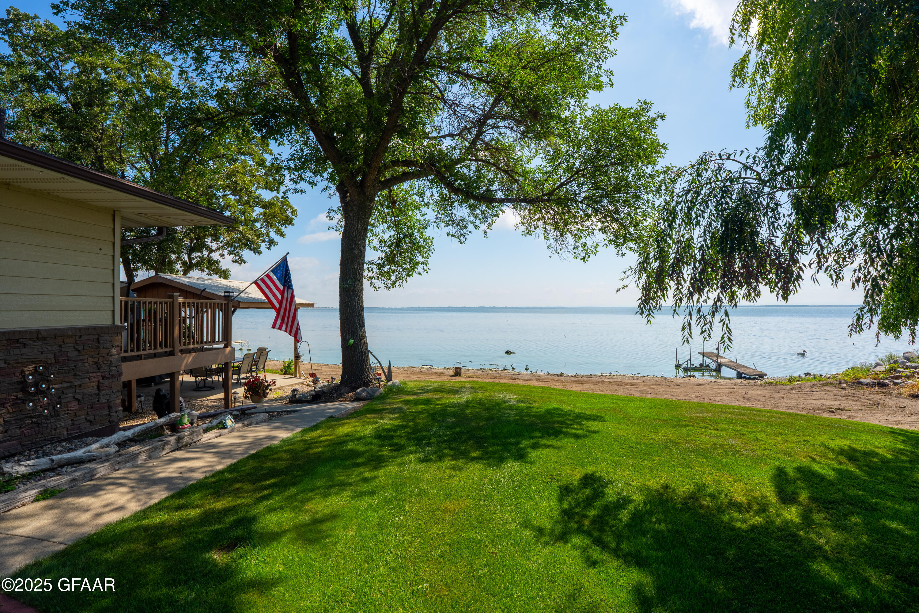 213 ROCK ISLAND Drive